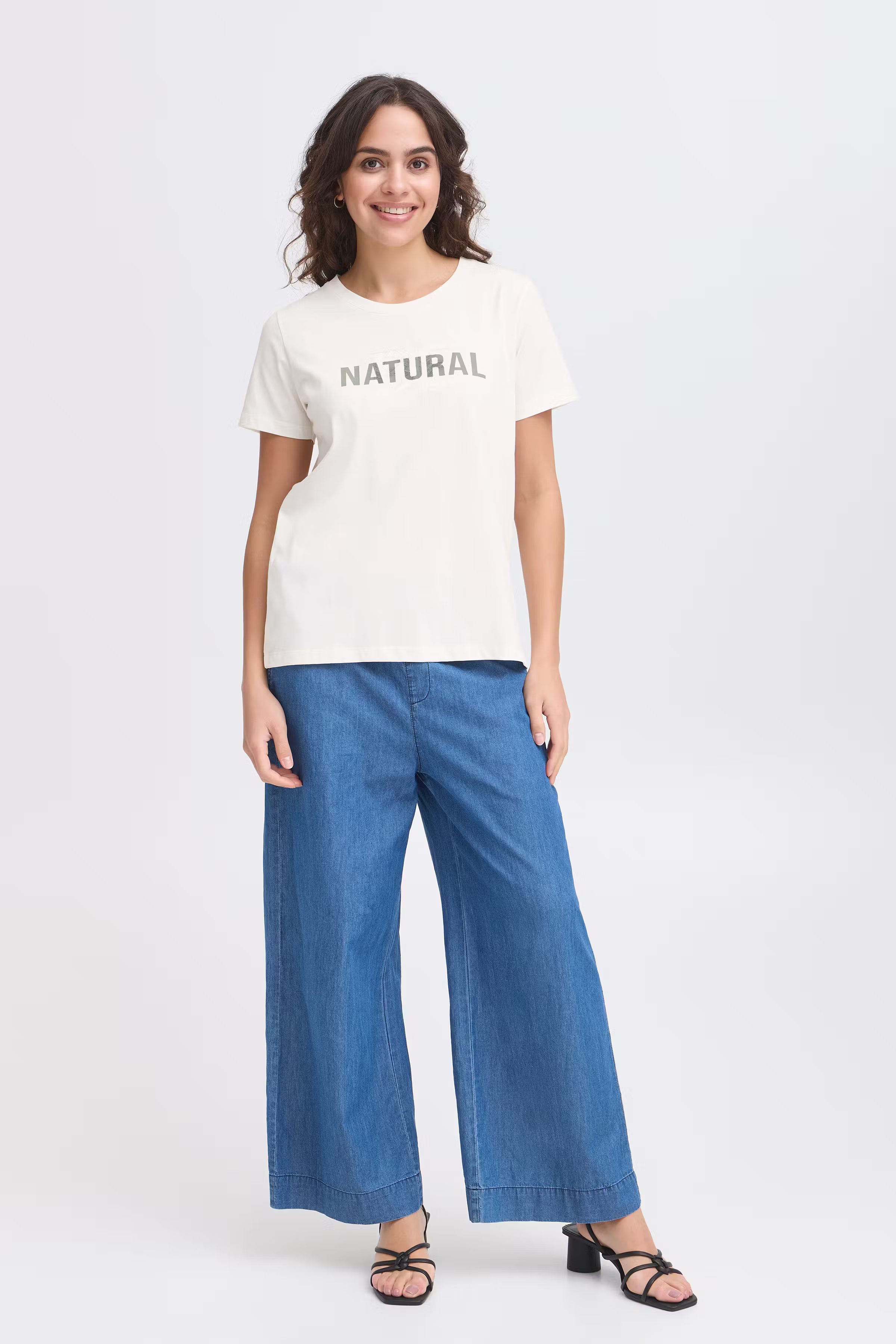 FRVIAS T-shirt LOOKBOOK FRONT 20615833-204421