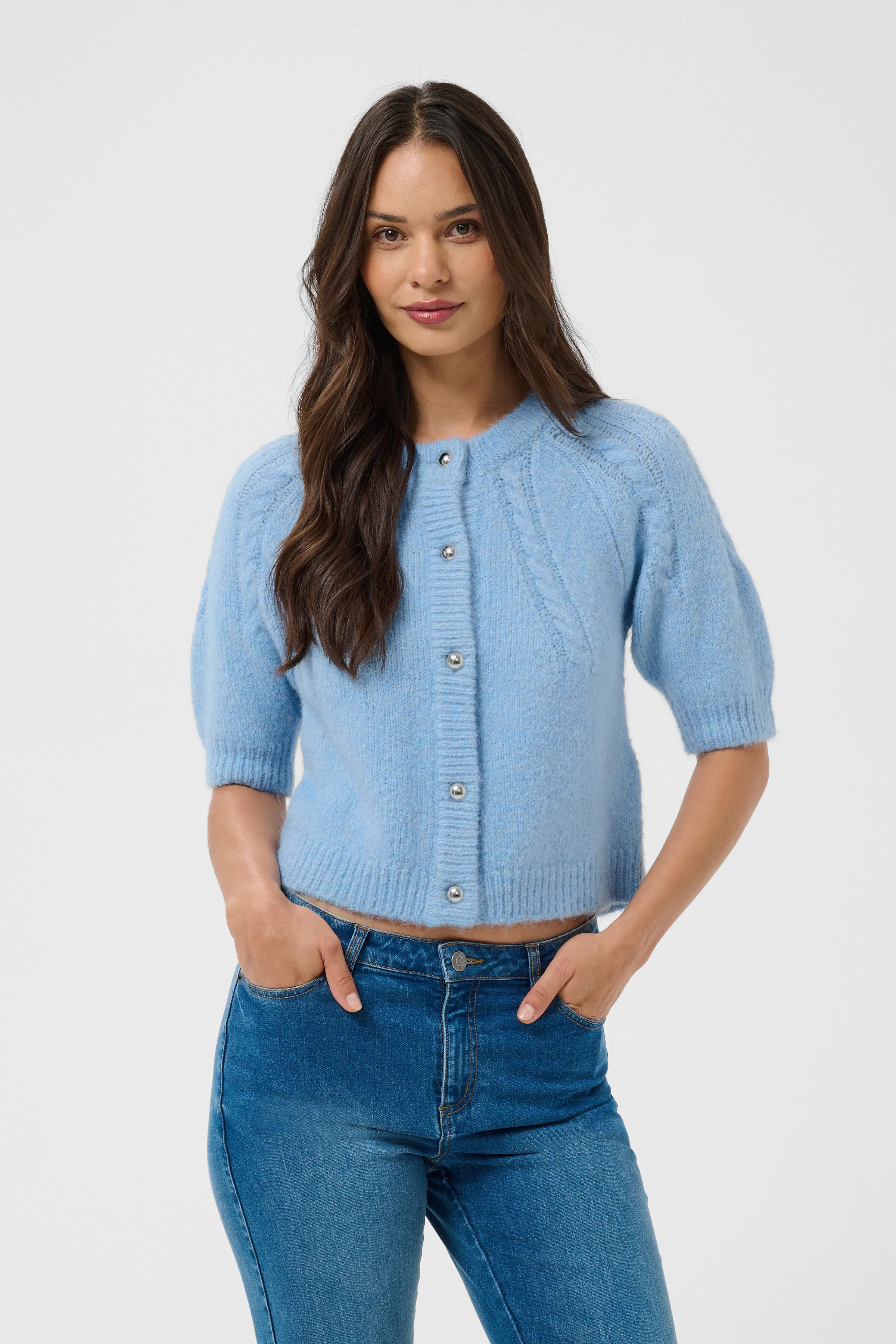 KAcionia Cardigan LOOKBOOK FRONT 10511787-1540081
