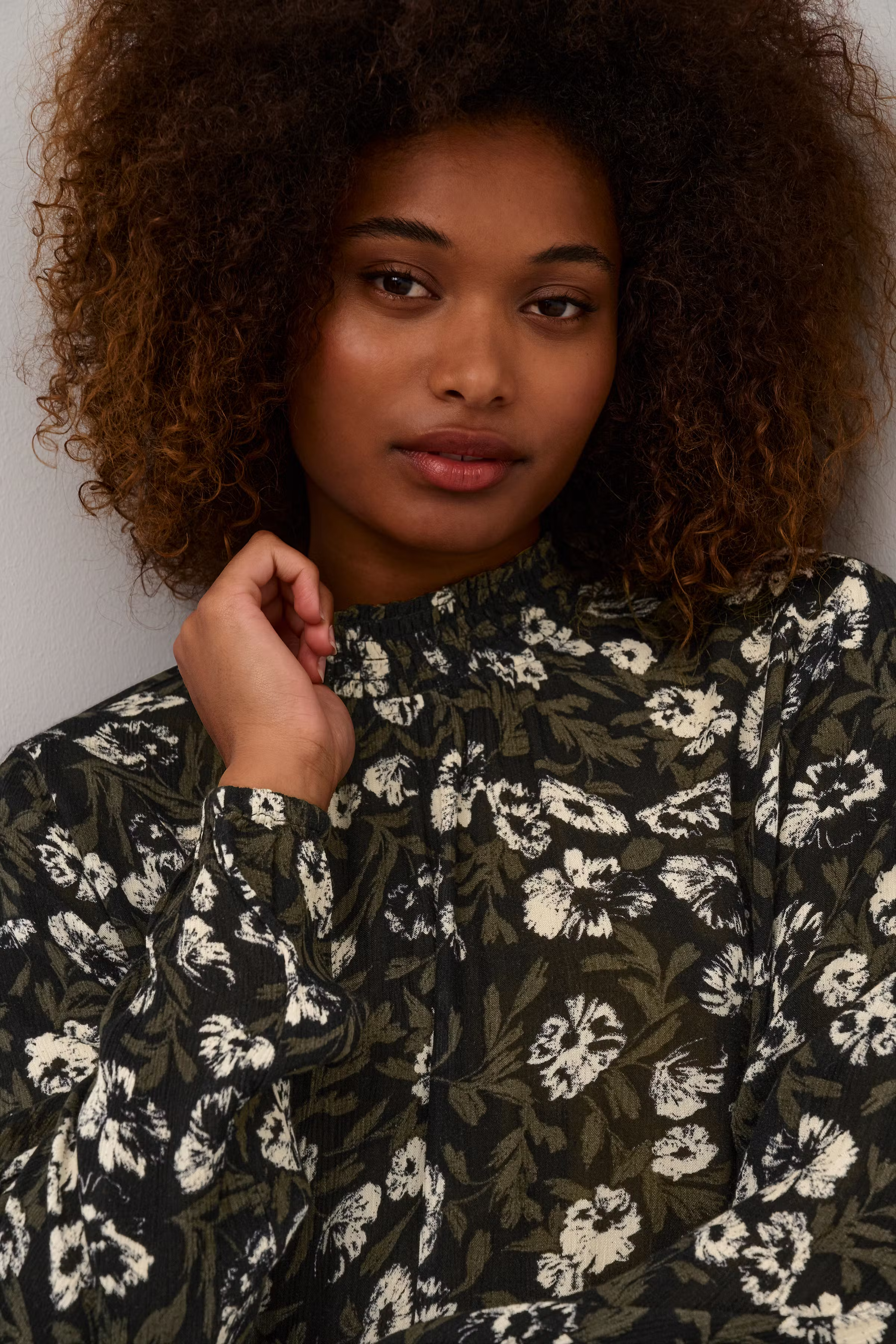 KAmargit Robe LOOKBOOK DETAIL 10508004-105119