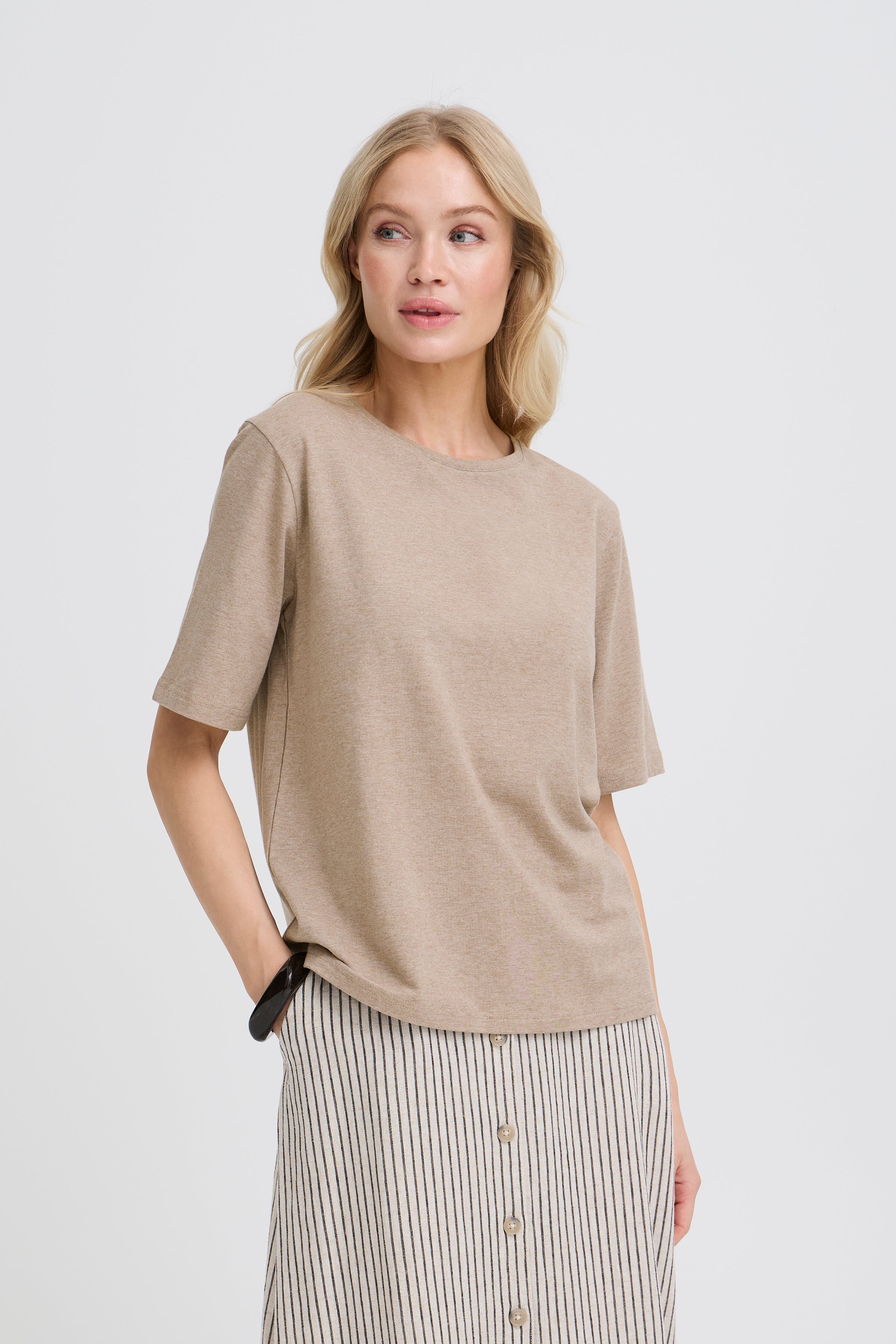 BYPAMILA T-shirt LOOKBOOK FRONT 20813611-1711051