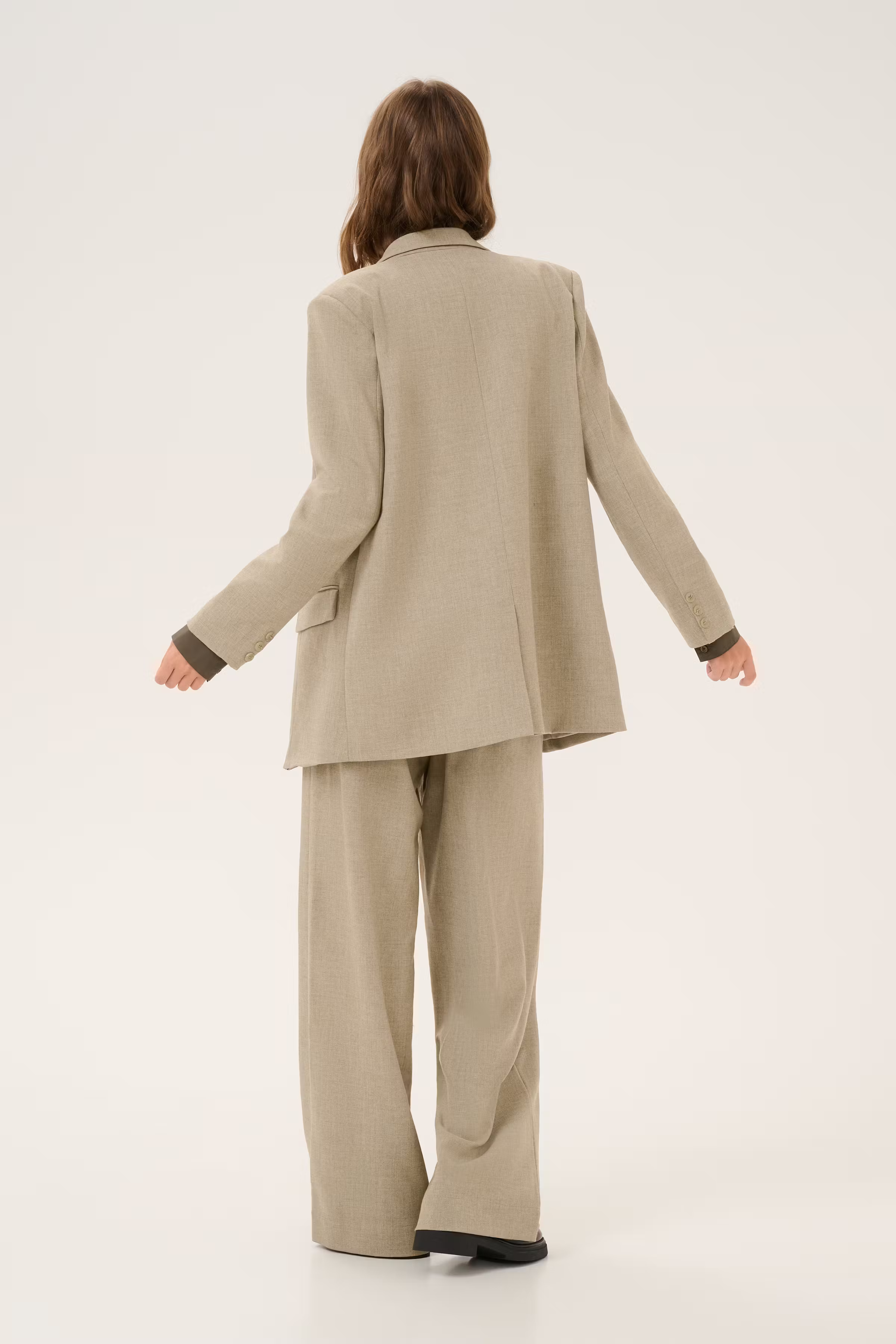 DionMW Blazer LOOKBOOK BACK 10705015-107115