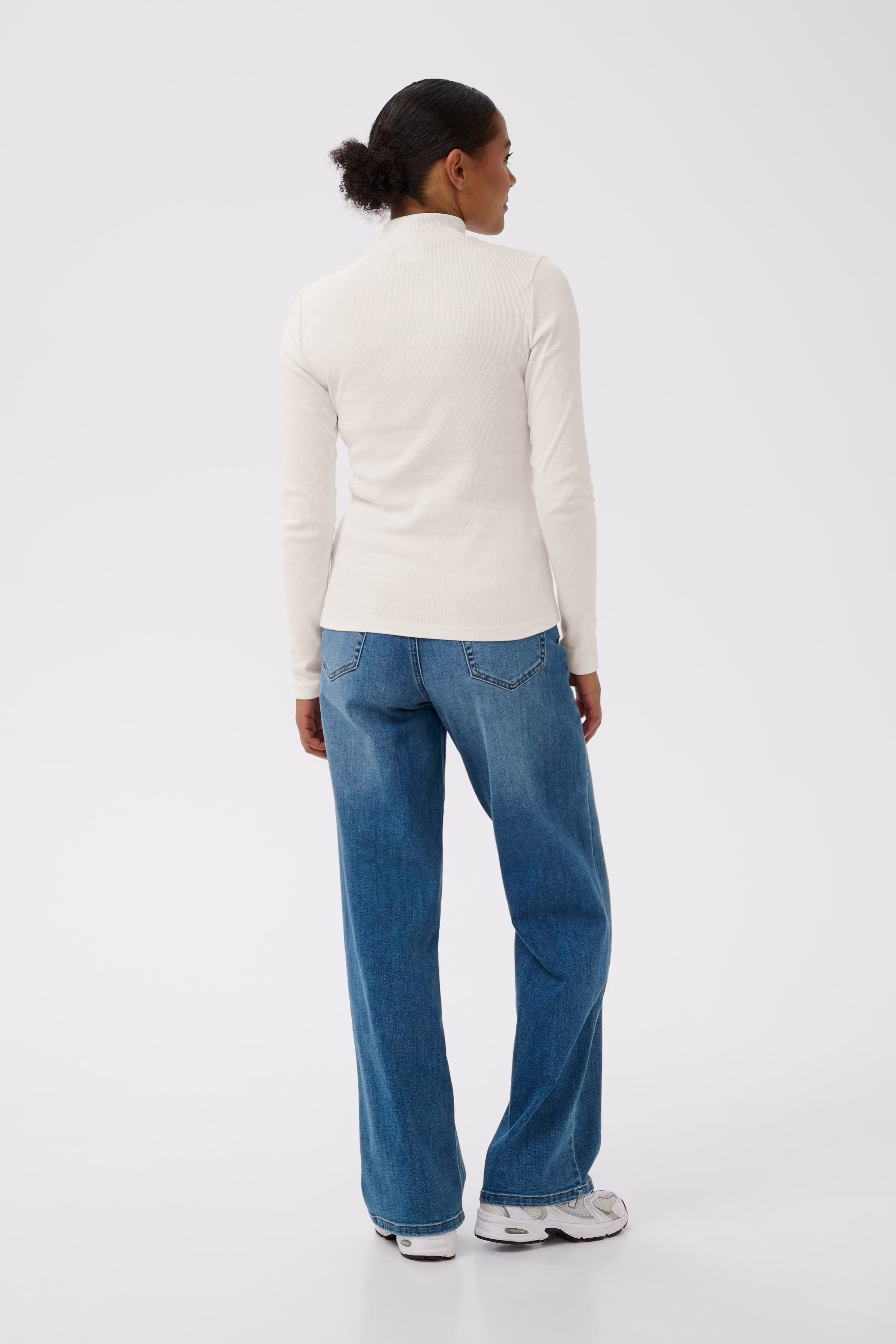 KAcarna T-shirt LOOKBOOK BACK 10511019-110601