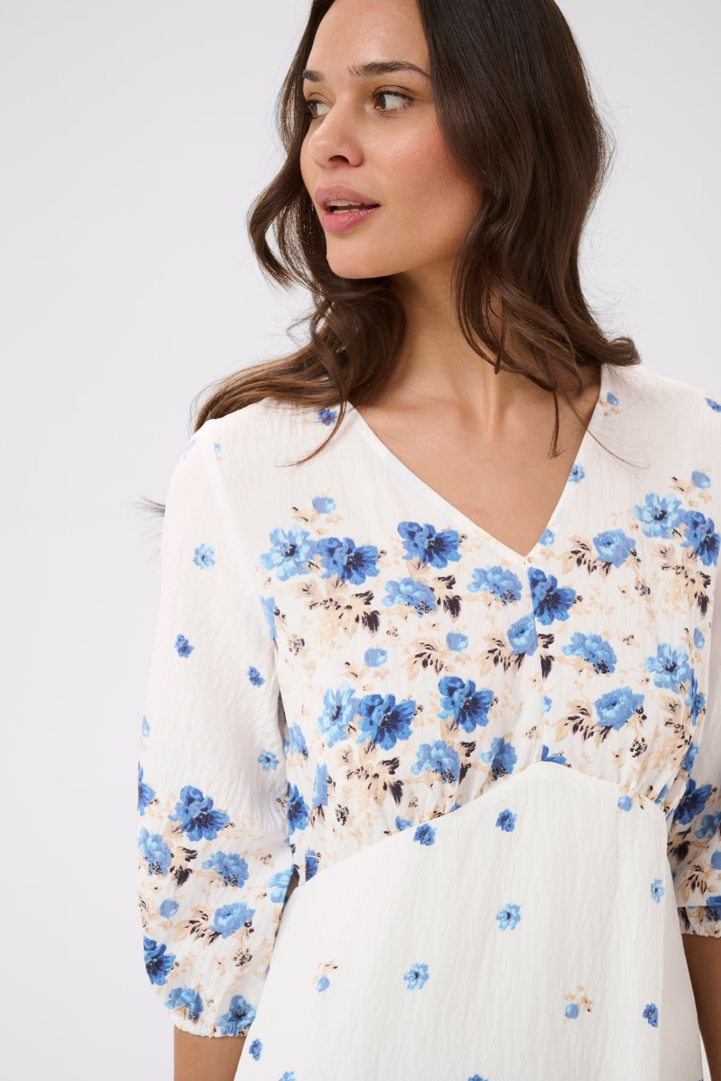 KArosine Kleid LOOKBOOK DETAIL 10511834-109777