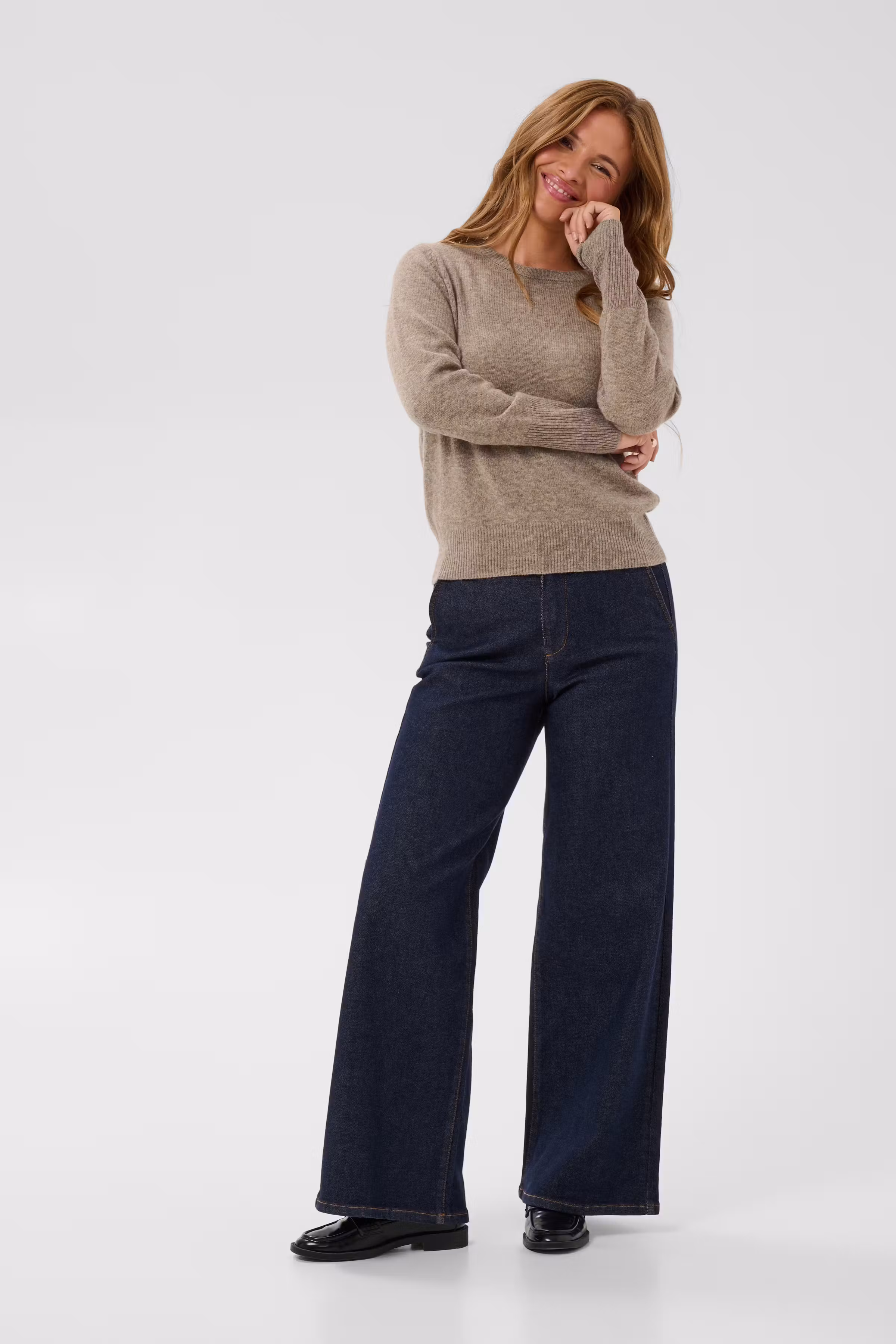 KAcashie Pullover LOOKBOOK FRONT 10510873-1713111