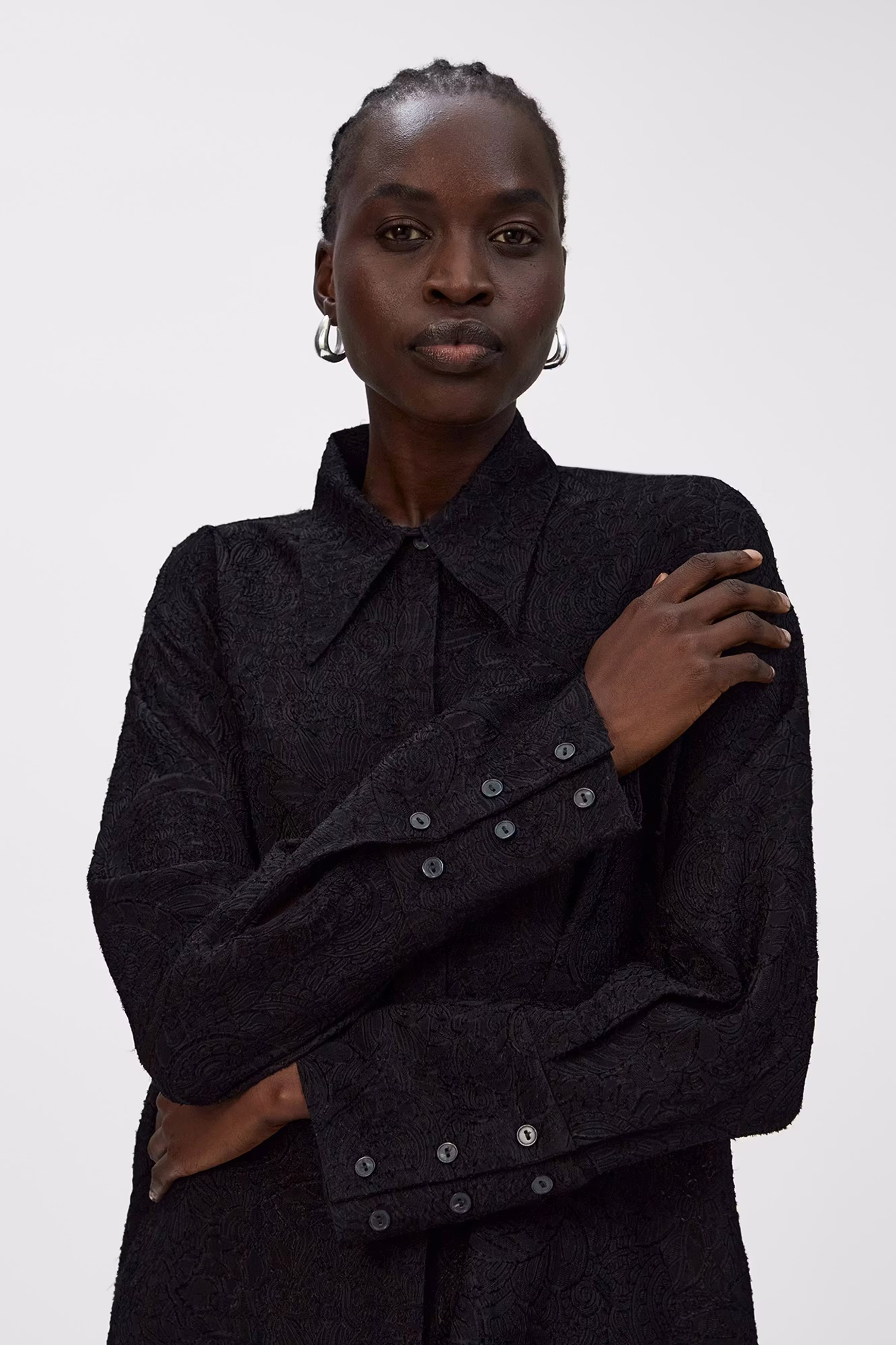 ELVIE Top LOOKBOOK FRONT 30600268-BK999