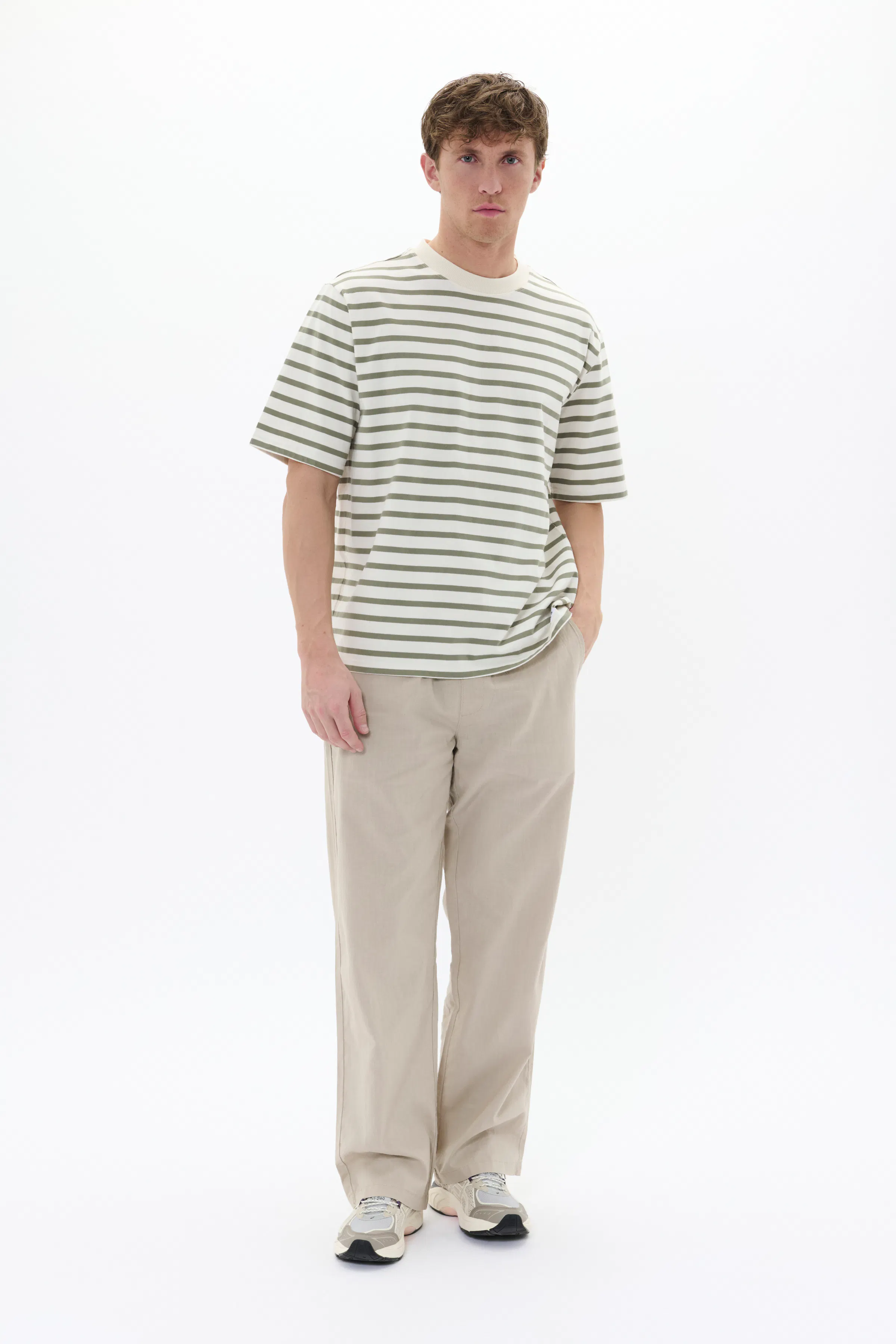MAhudson M73 T-shirt LOOKBOOK FRONT 30207830-180312