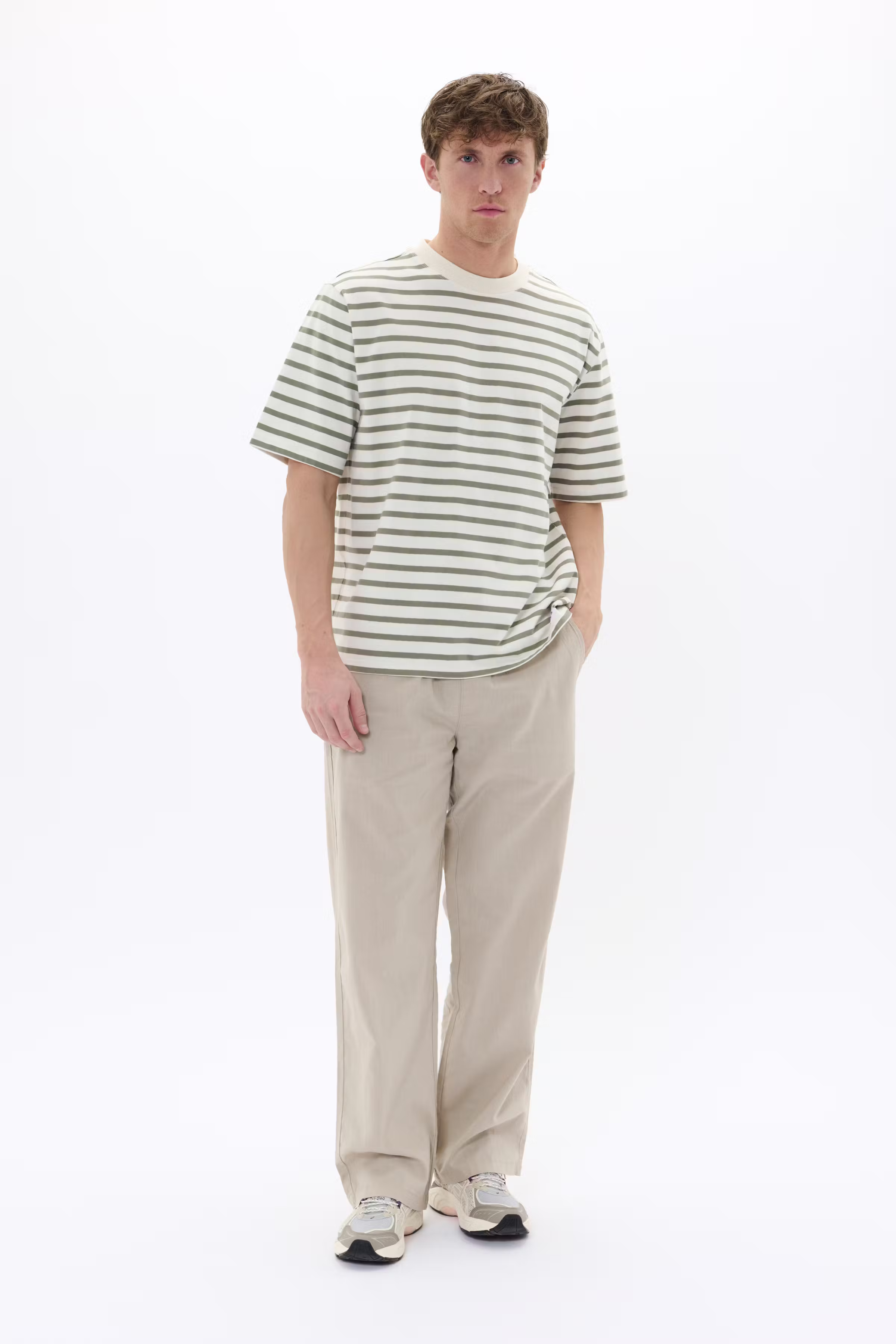 MAhudson M73 T-shirt LOOKBOOK FRONT 30207830-180312