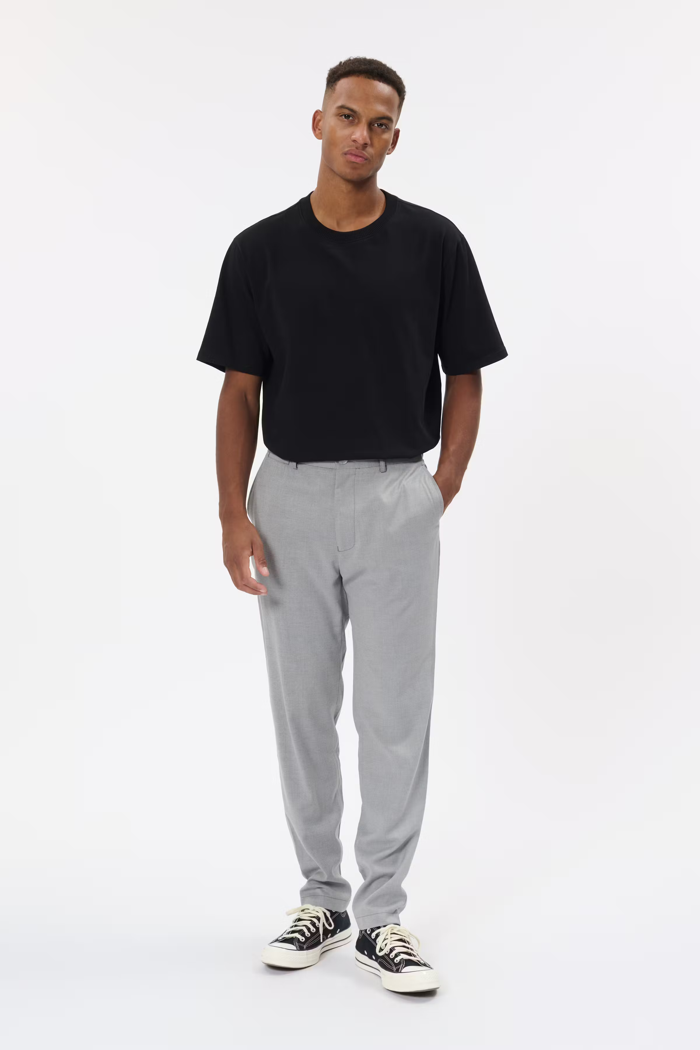 MAliam Hose LOOKBOOK FRONT 30208756-300272