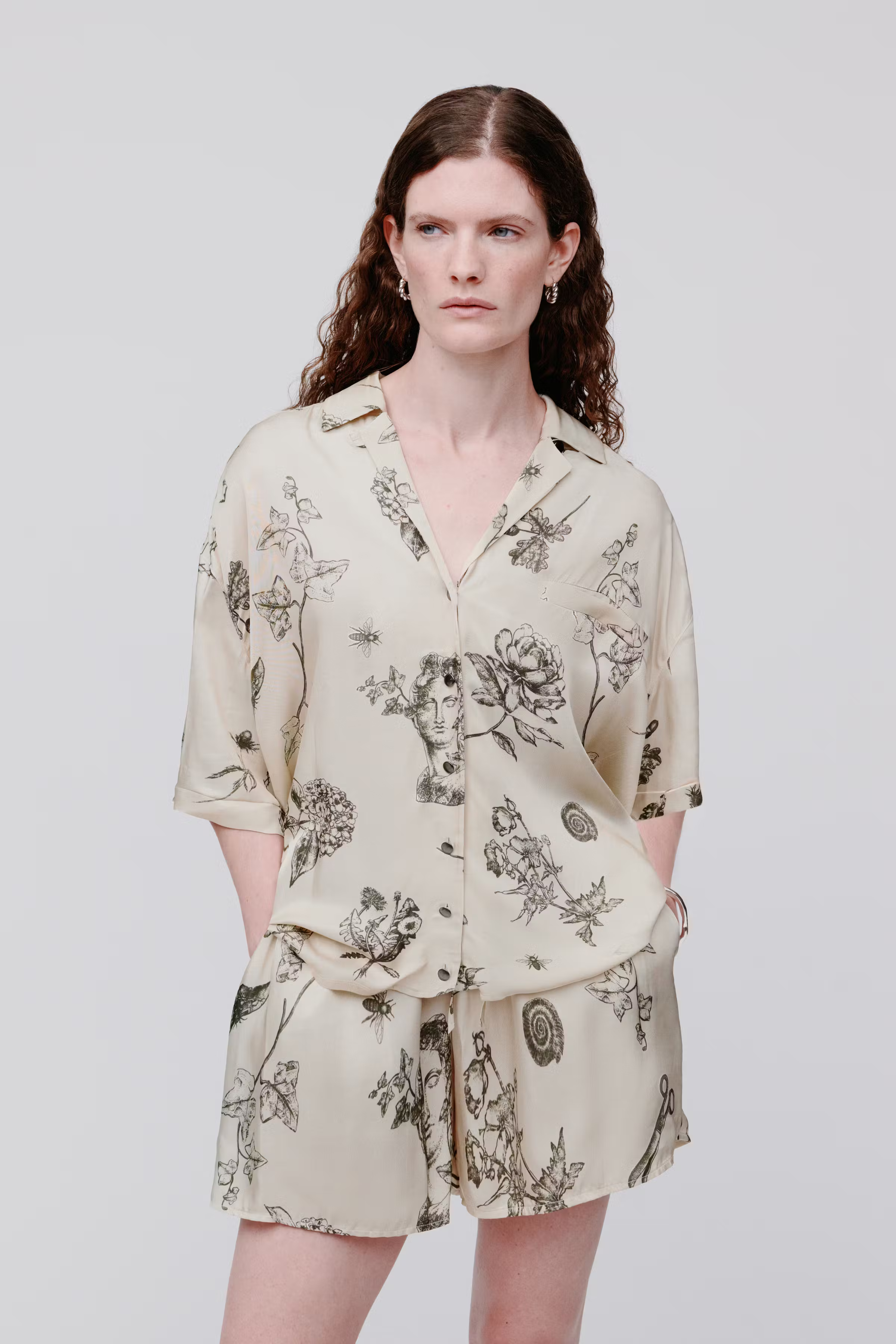 EUDORA Shirt LOOKBOOK DETAIL 30600589-MC2173