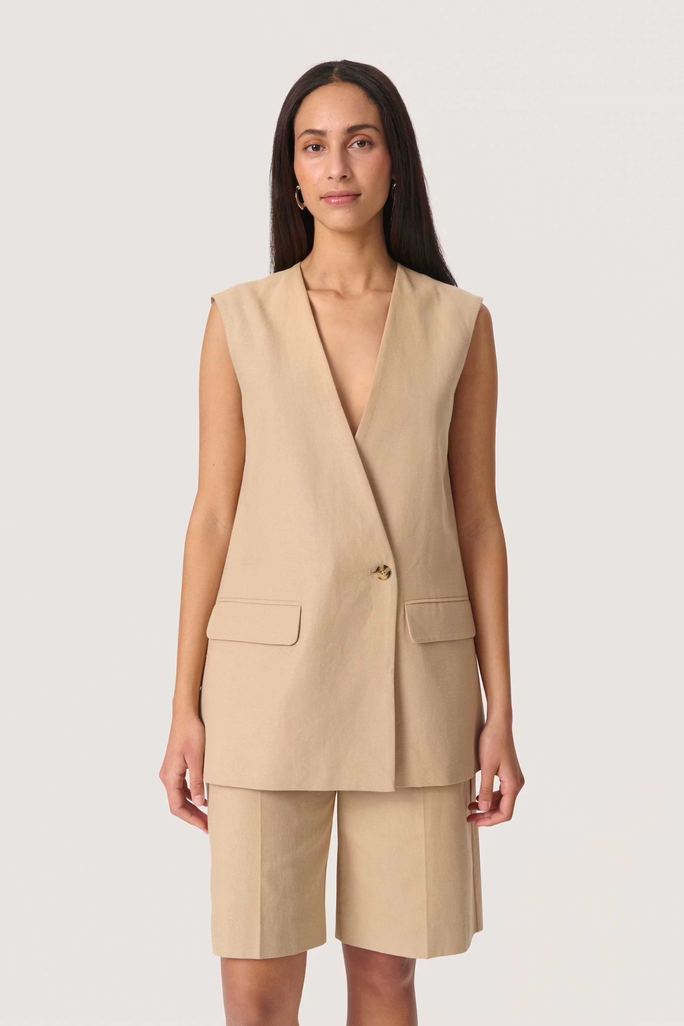 SLCarry Vest LOOKBOOK FRONT 30408228-151114