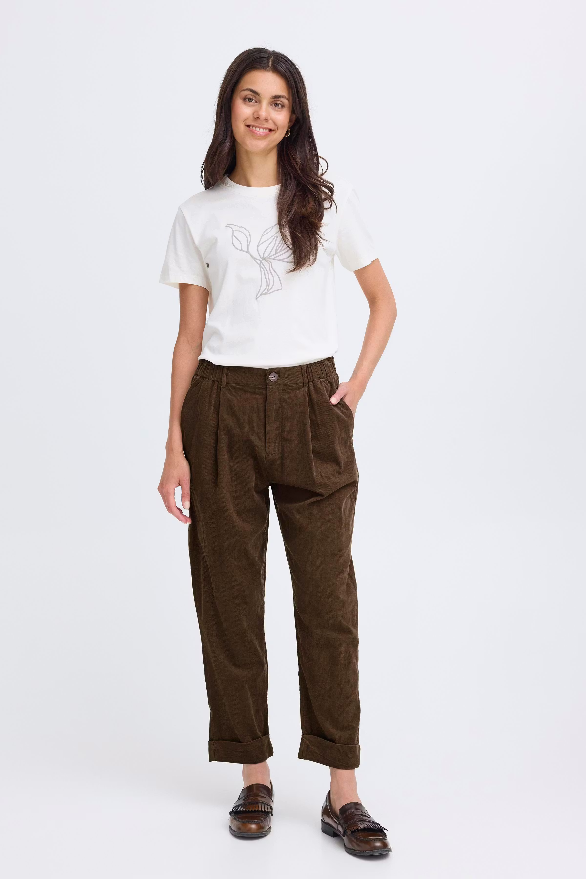 FRCORY Hose LOOKBOOK FRONT 20614706-190916