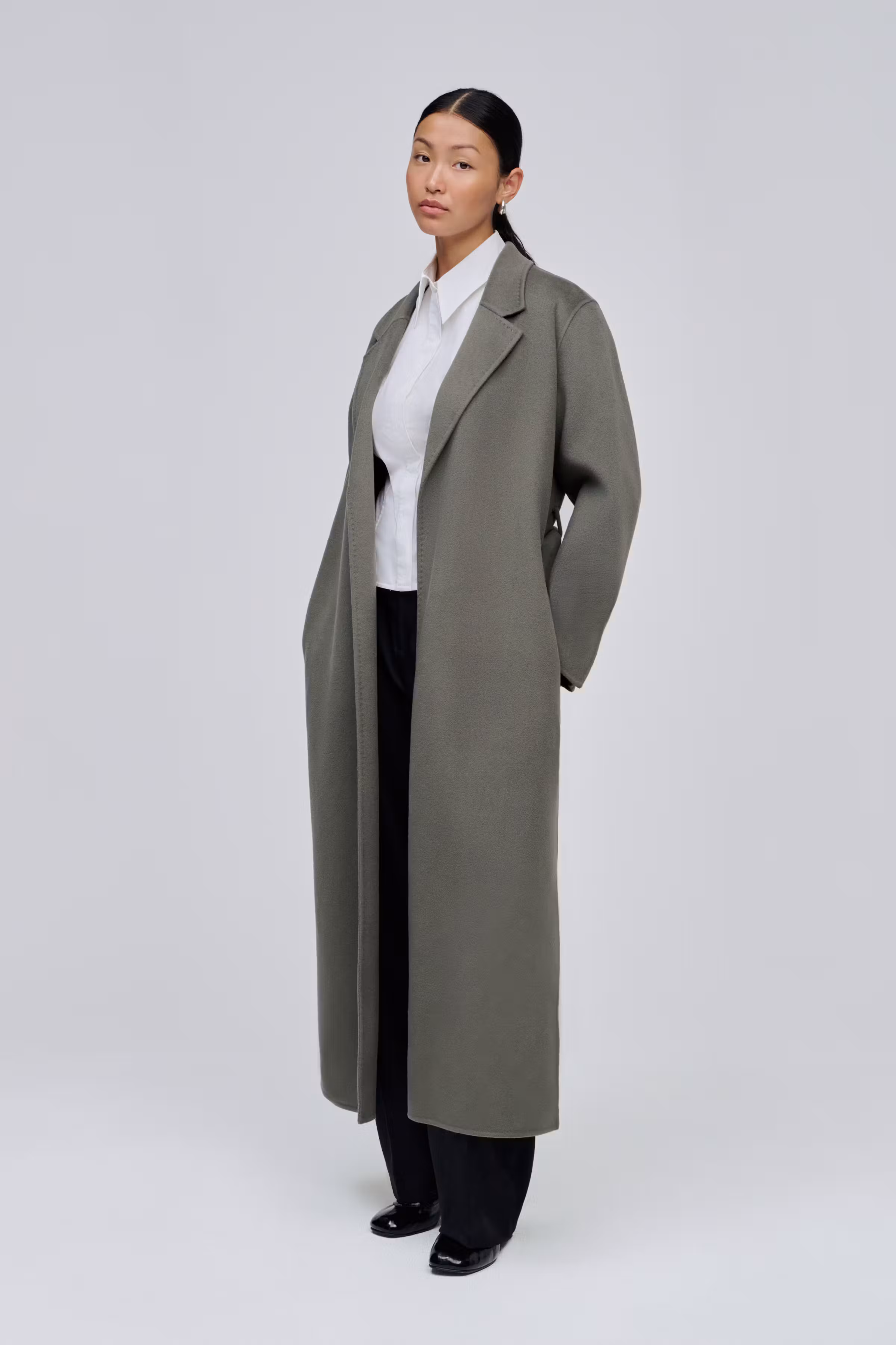 IOCelia Sue Coat LOOKBOOK FRONT 30600090-GY931