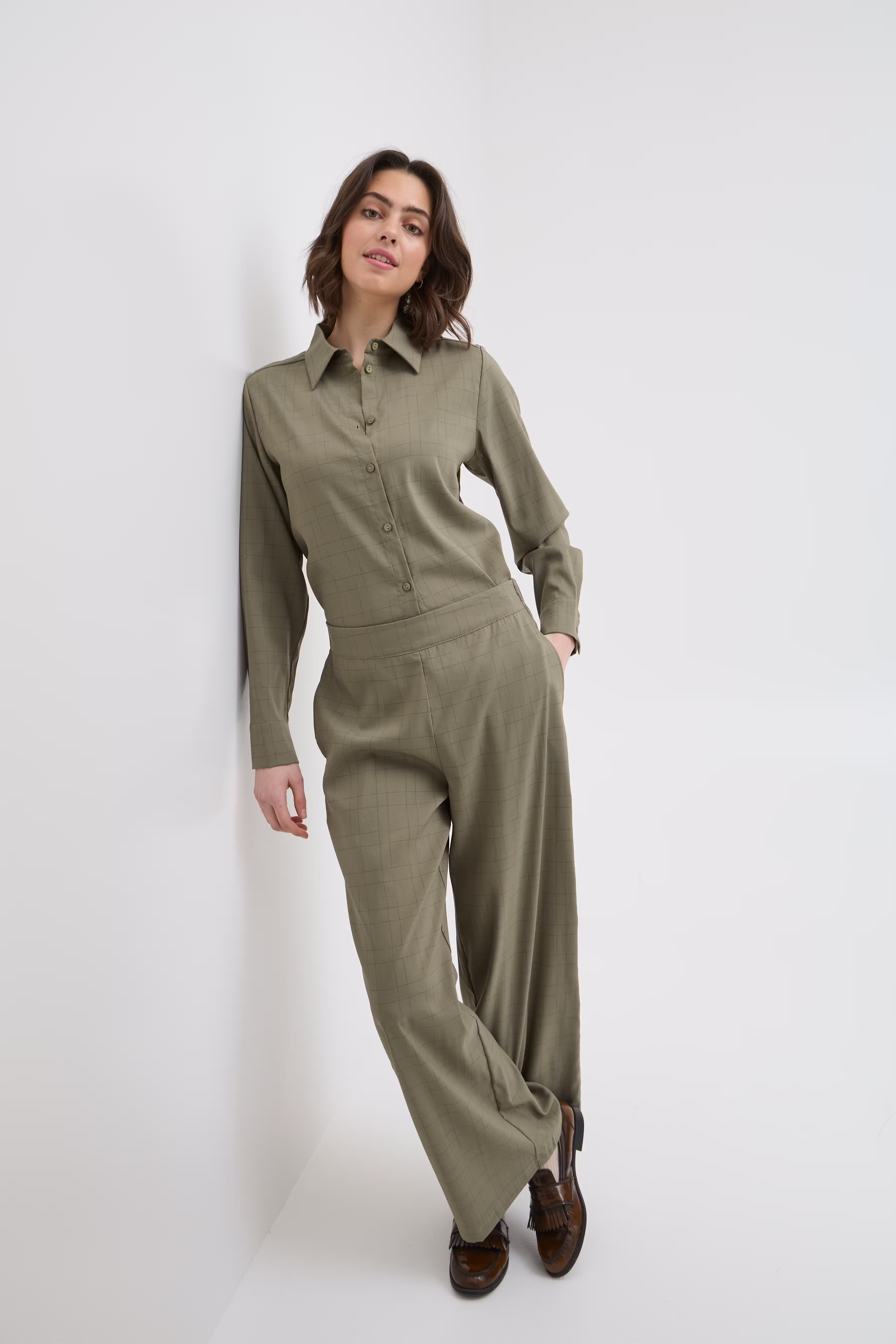 FRCHECKA Broek LOCATION NONE 20616230-185806