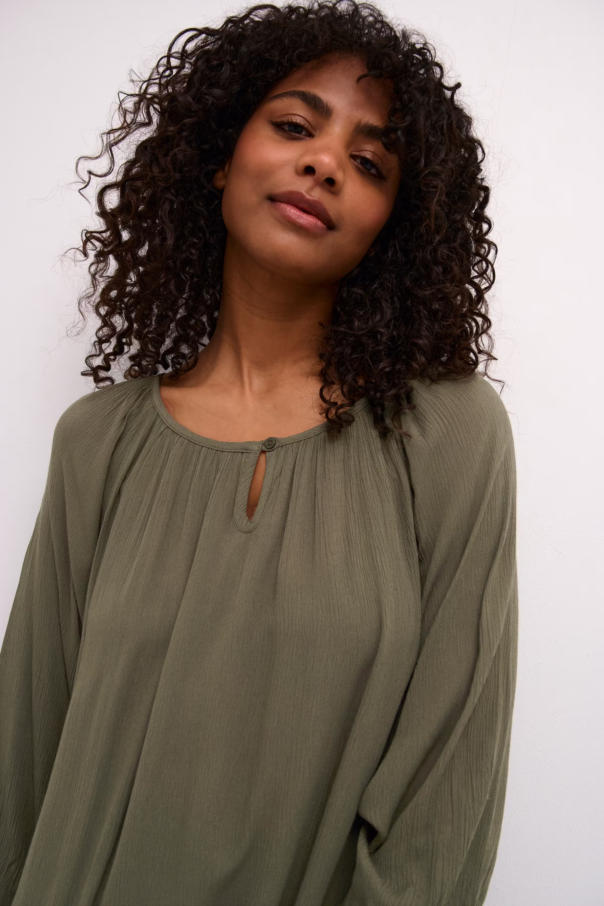 Amber Tunika LOOKBOOK DETAIL 501030-190511