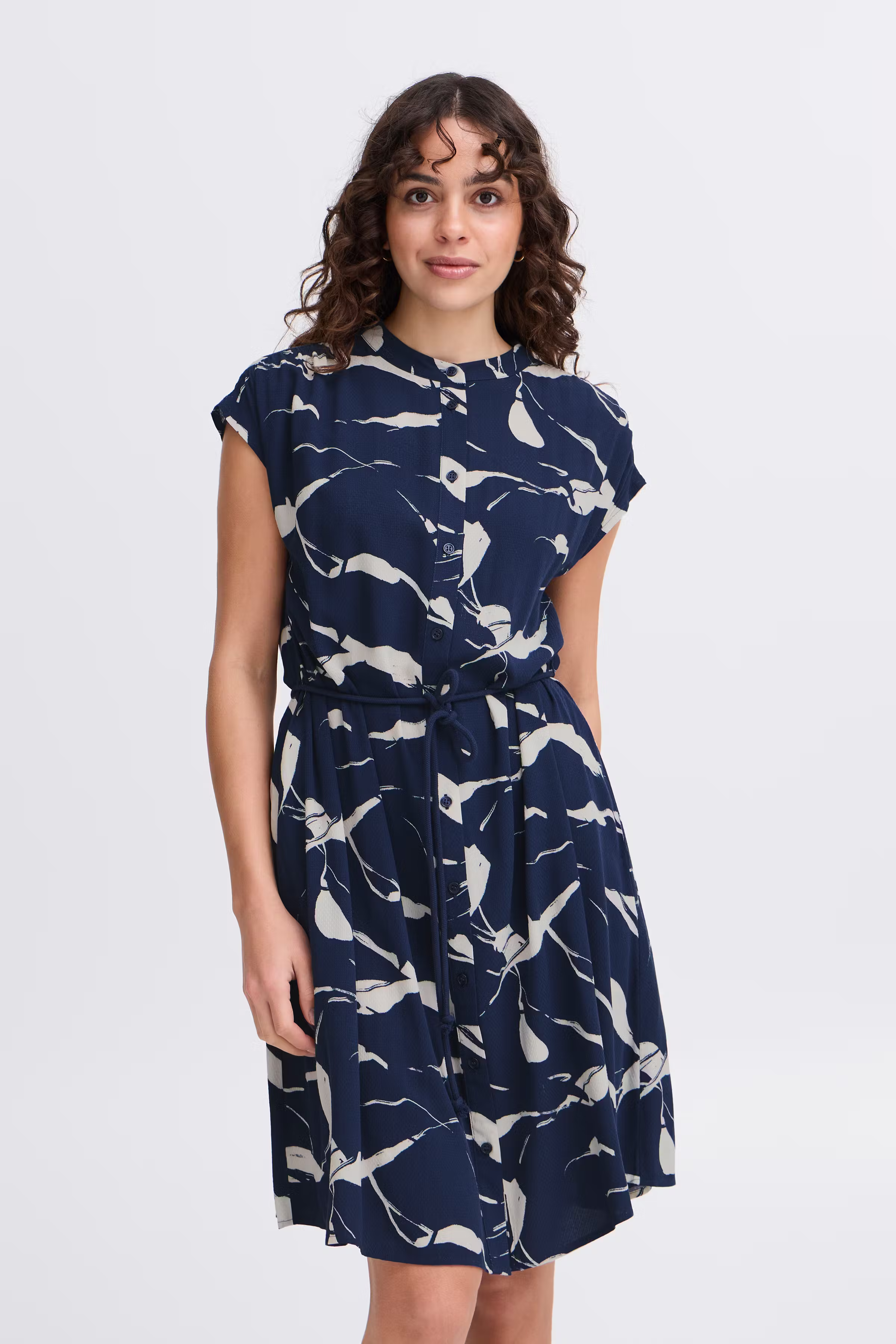 FRLALU Klänning LOOKBOOK FRONT 20615541-204397