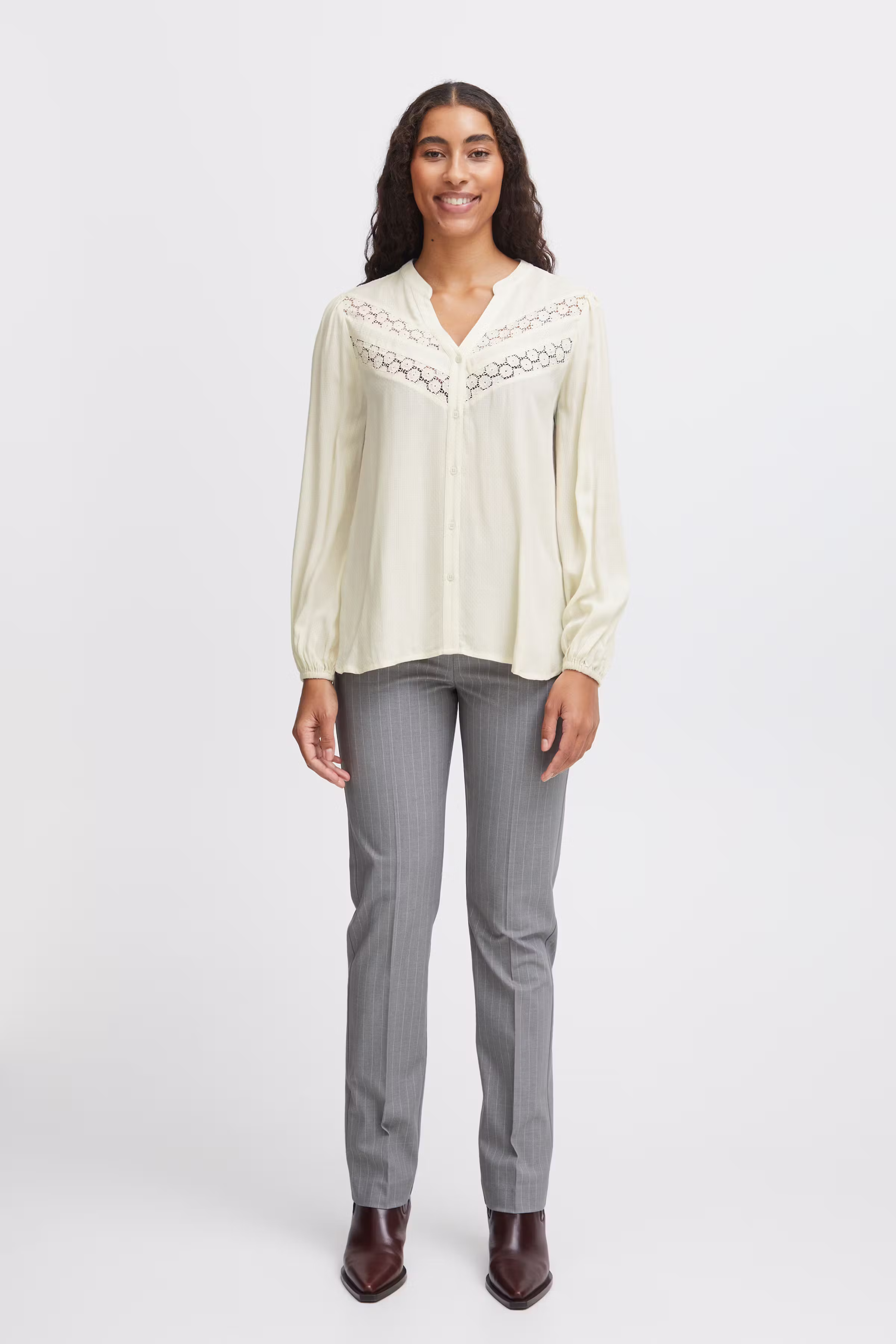 BYHABINE Skjorte LOOKBOOK FRONT 20814307-130905