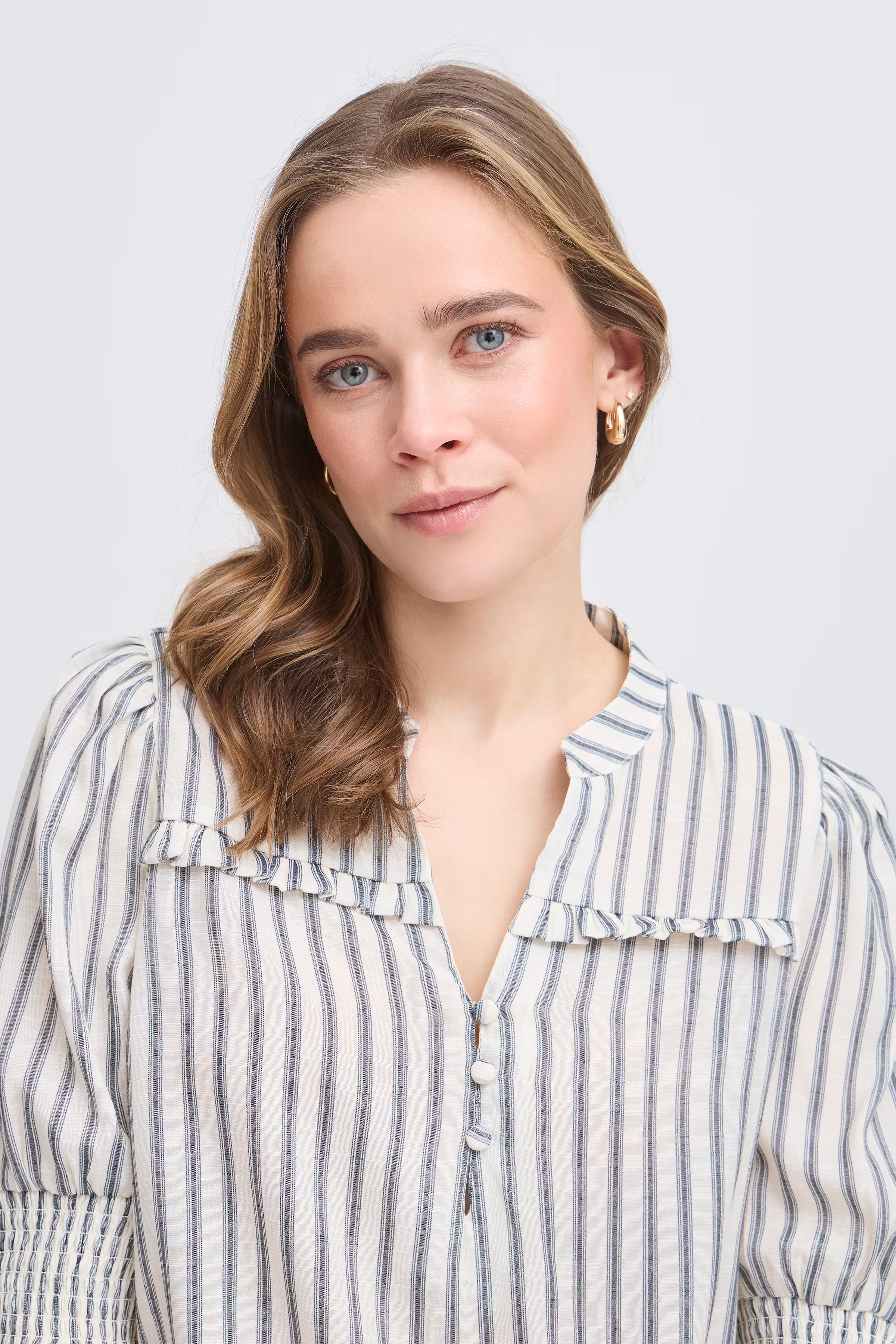 FRALYSSA Blouse LOOKBOOK DETAIL 20616096-205137