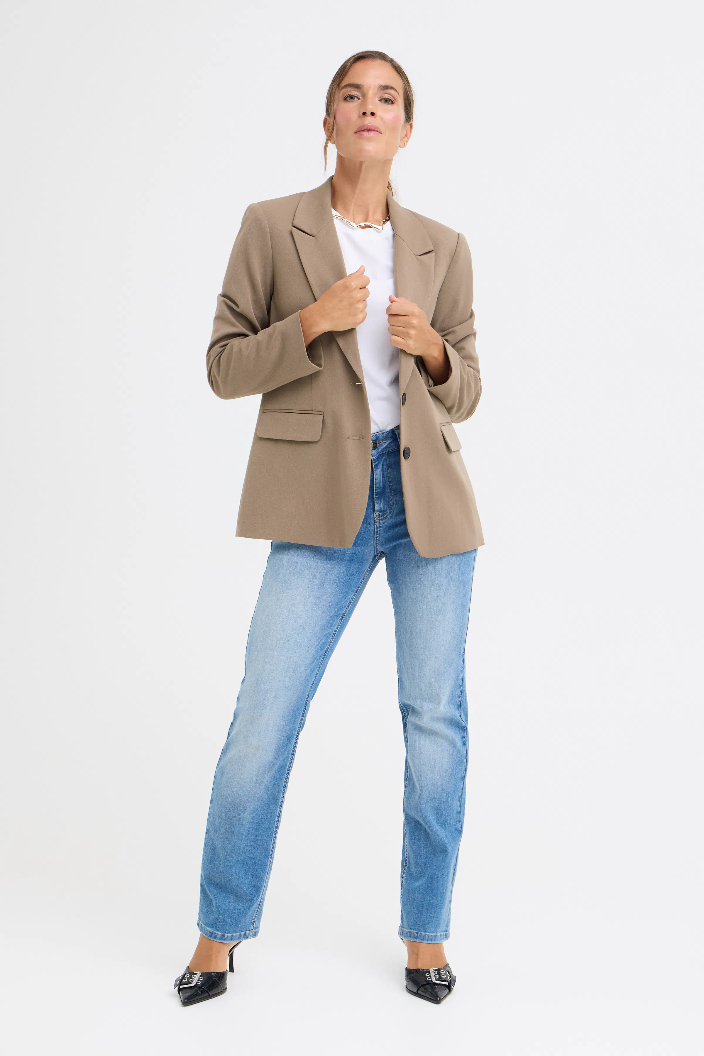 PZLEONORA Blazer LOOKBOOK FRONT 50211005-181112