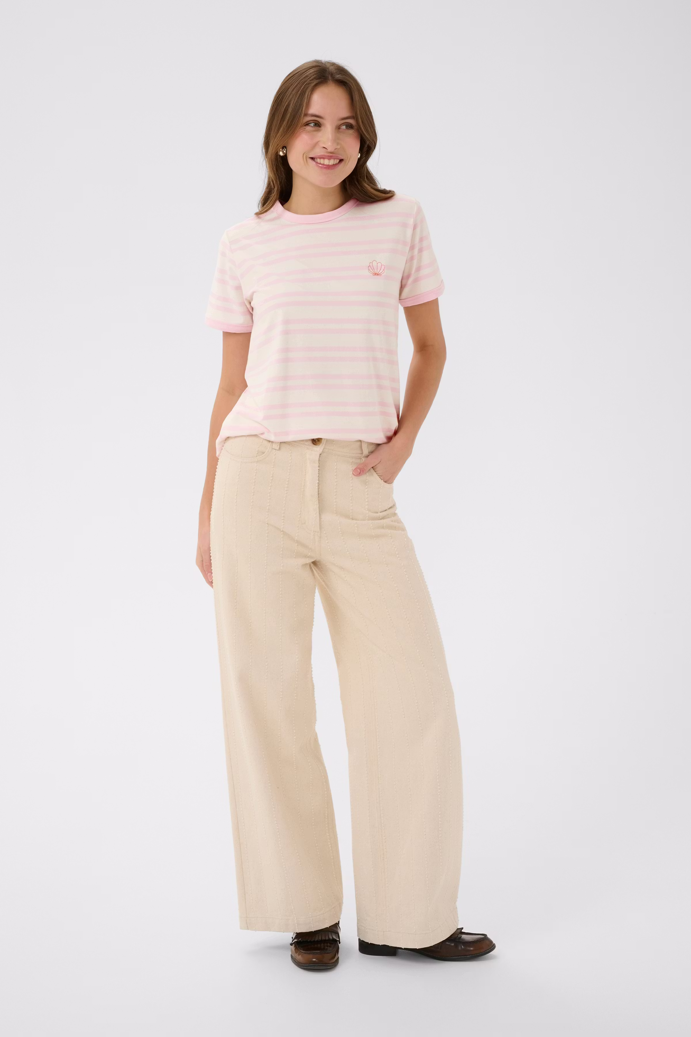 RenaldaSZ T-shirt LOOKBOOK FRONT 30515092-132807