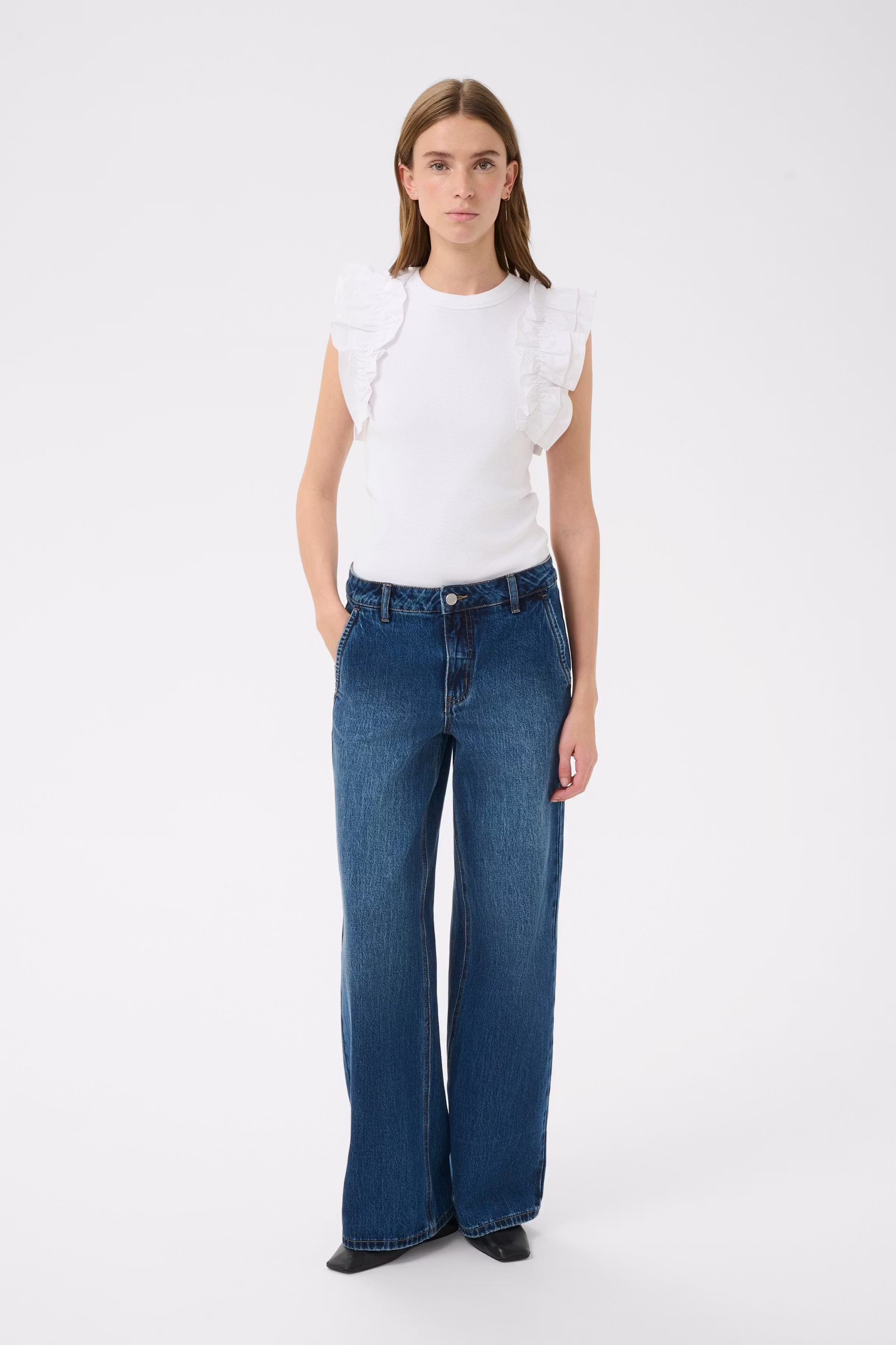 OdaKB T-shirt LOOKBOOK FRONT 10104930-110601