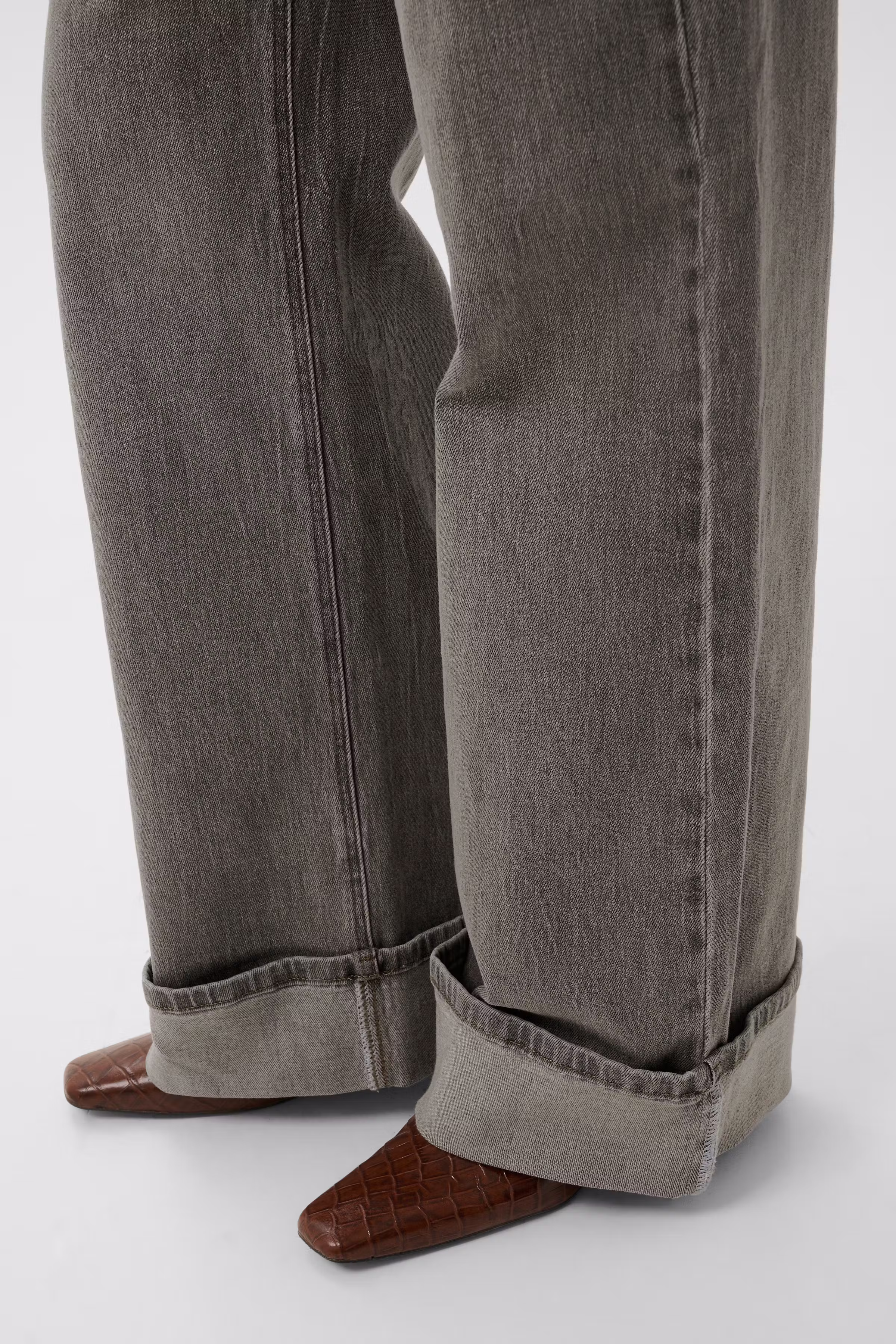 GZsara Jeans LOOKBOOK DETAIL 10910809-102235