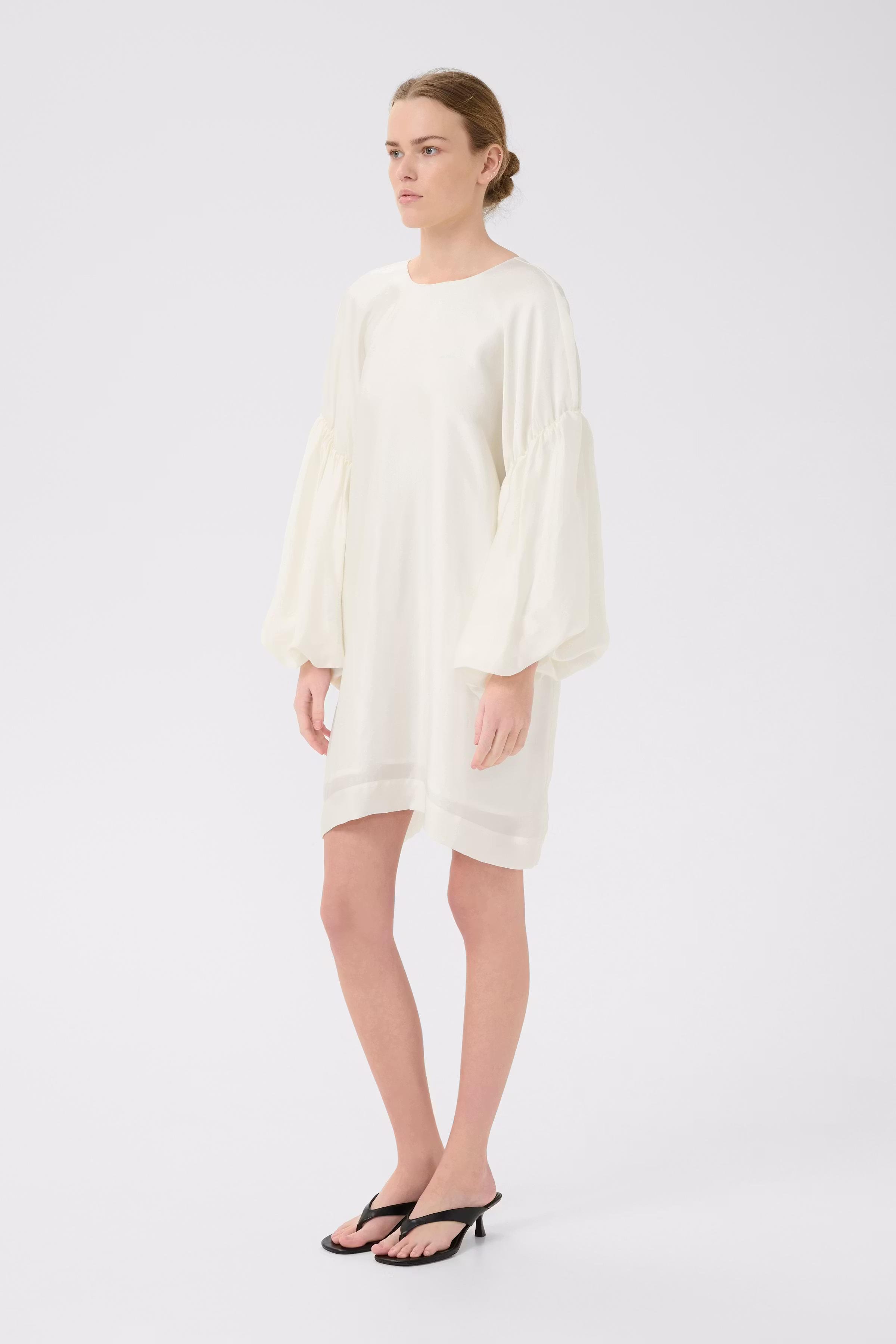 GZmalloon Kleid LOOKBOOK FRONT 10910215-110103