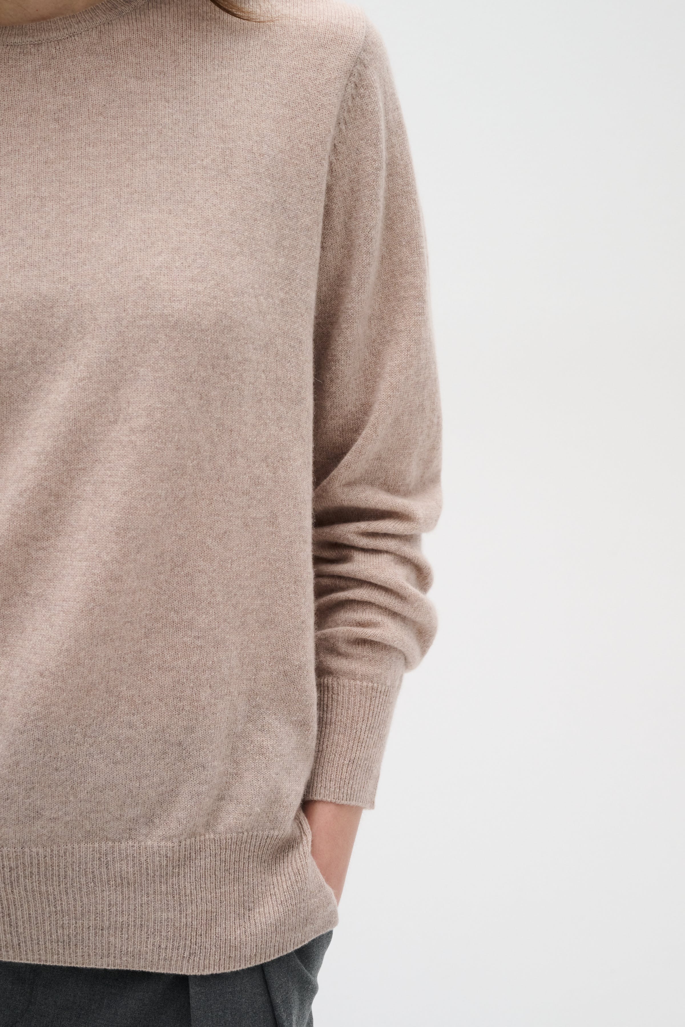 LukkaIW Crew-neck Kaschmir Pullover LOOKBOOK DETAIL 30107629-10110