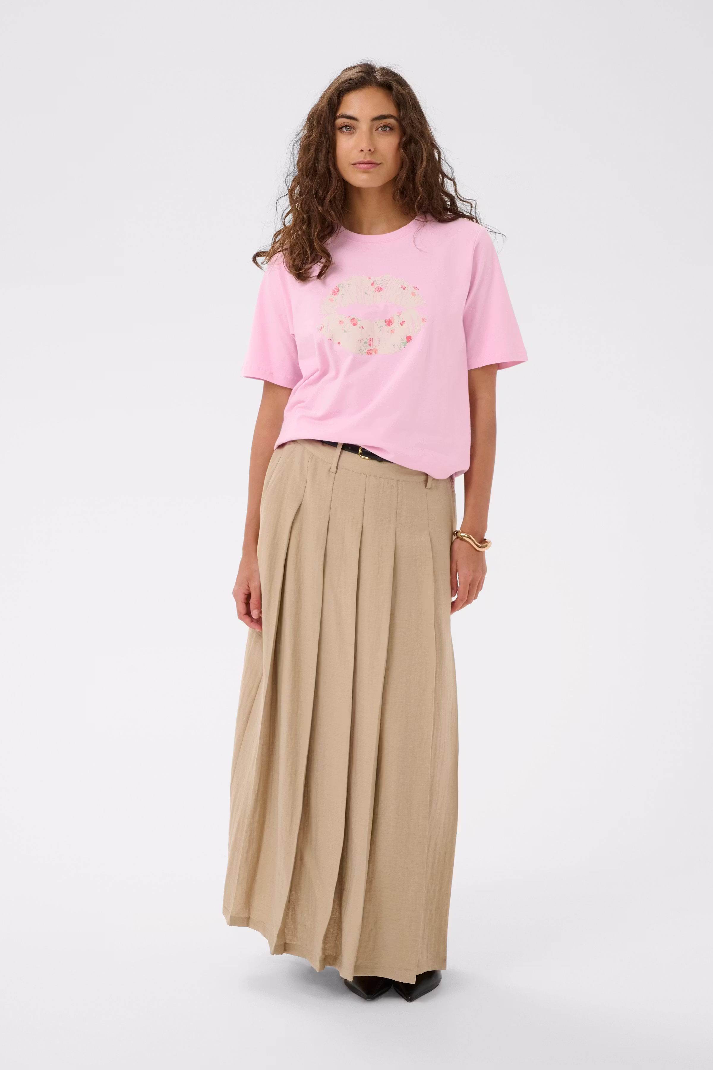 CUcilie T-shirt LOOKBOOK FRONT 50113202-142710