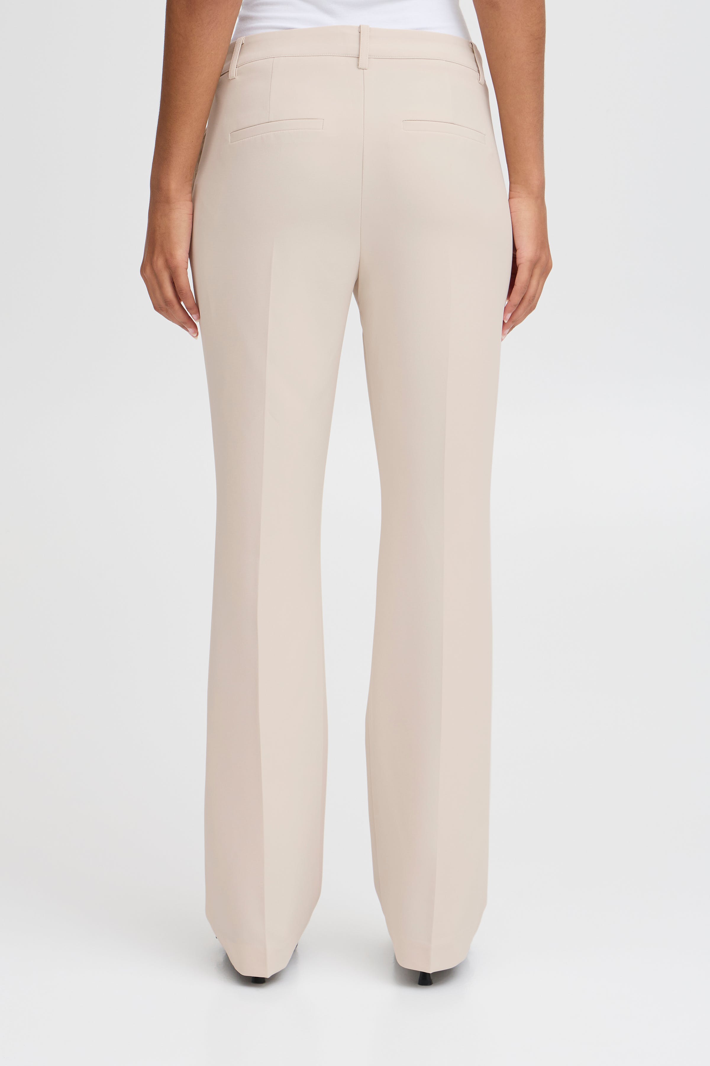 IHLEXI Trousers LOOKBOOK BACK 20111211-130401