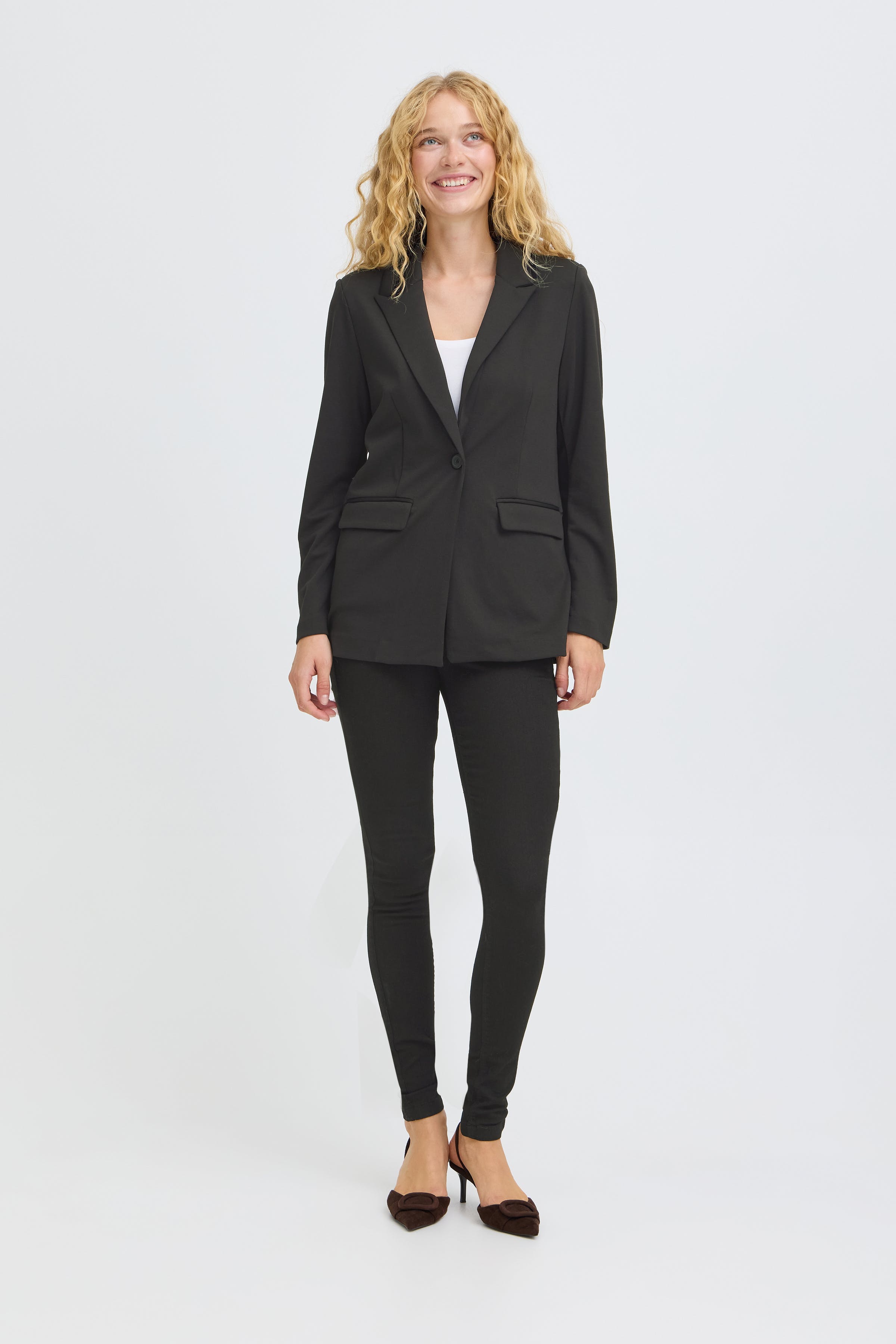 BYRIZETTA Blazer LOOKBOOK FRONT 20812846-200451
