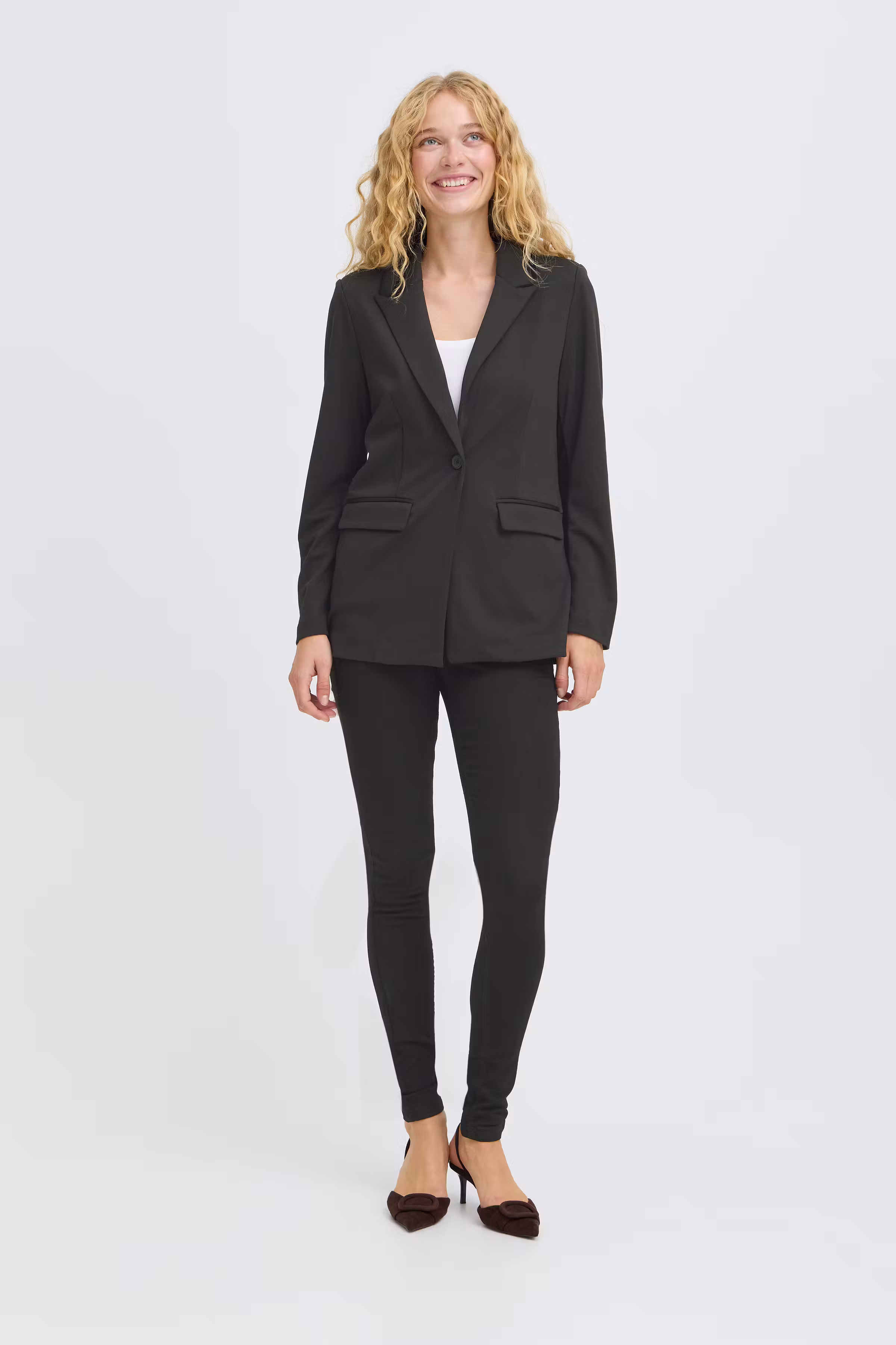 BYRIZETTA Blazer LOOKBOOK FRONT 20812846-200451