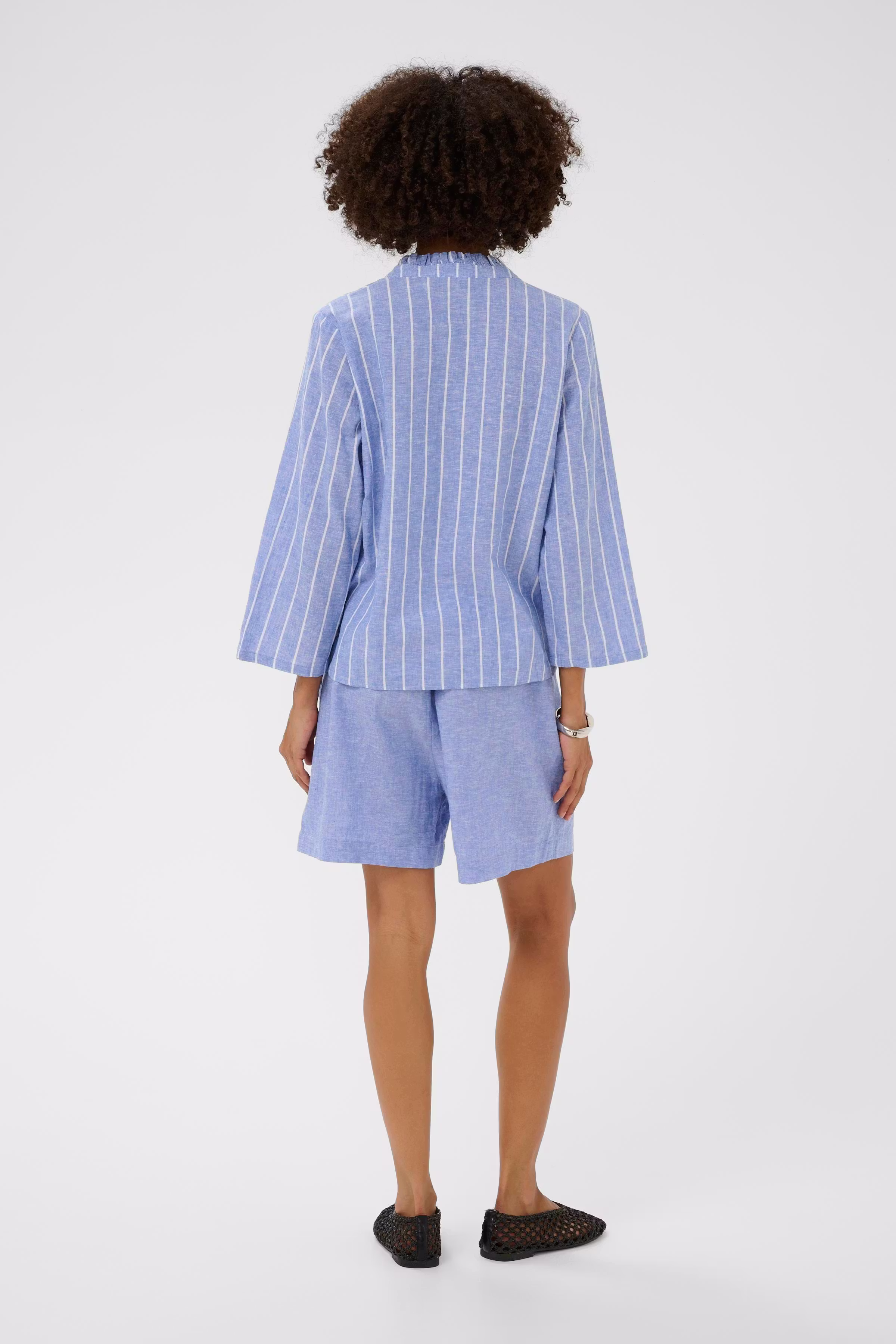 CUarletty Blouse LOOKBOOK BACK 50112787-109029