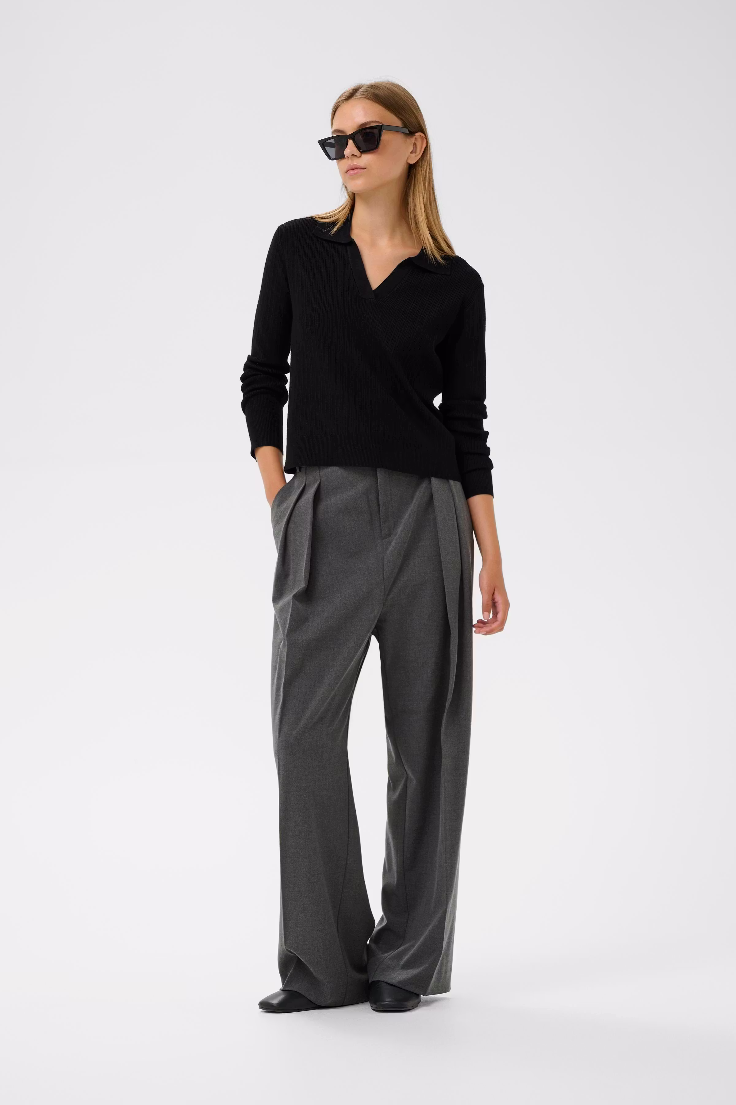 YenahIW Pullover LOOKBOOK FRONT 30111123-194008