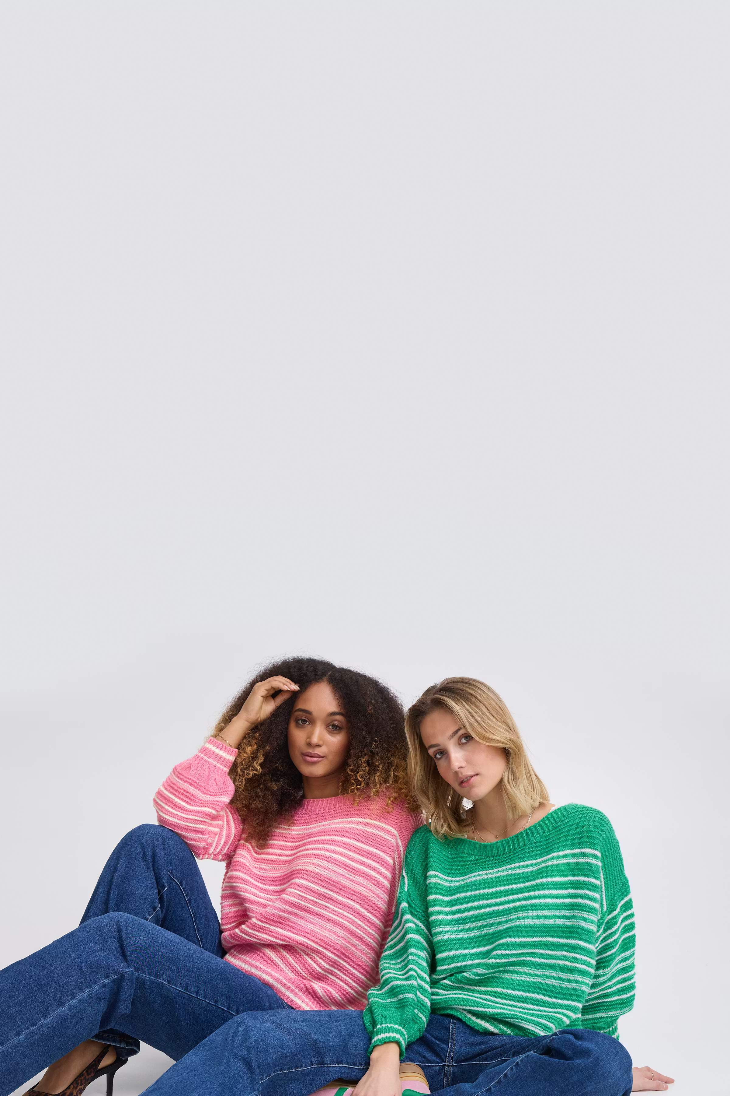 SBGERONA Pullover LOOKBOOK DETAIL 22100936-172120