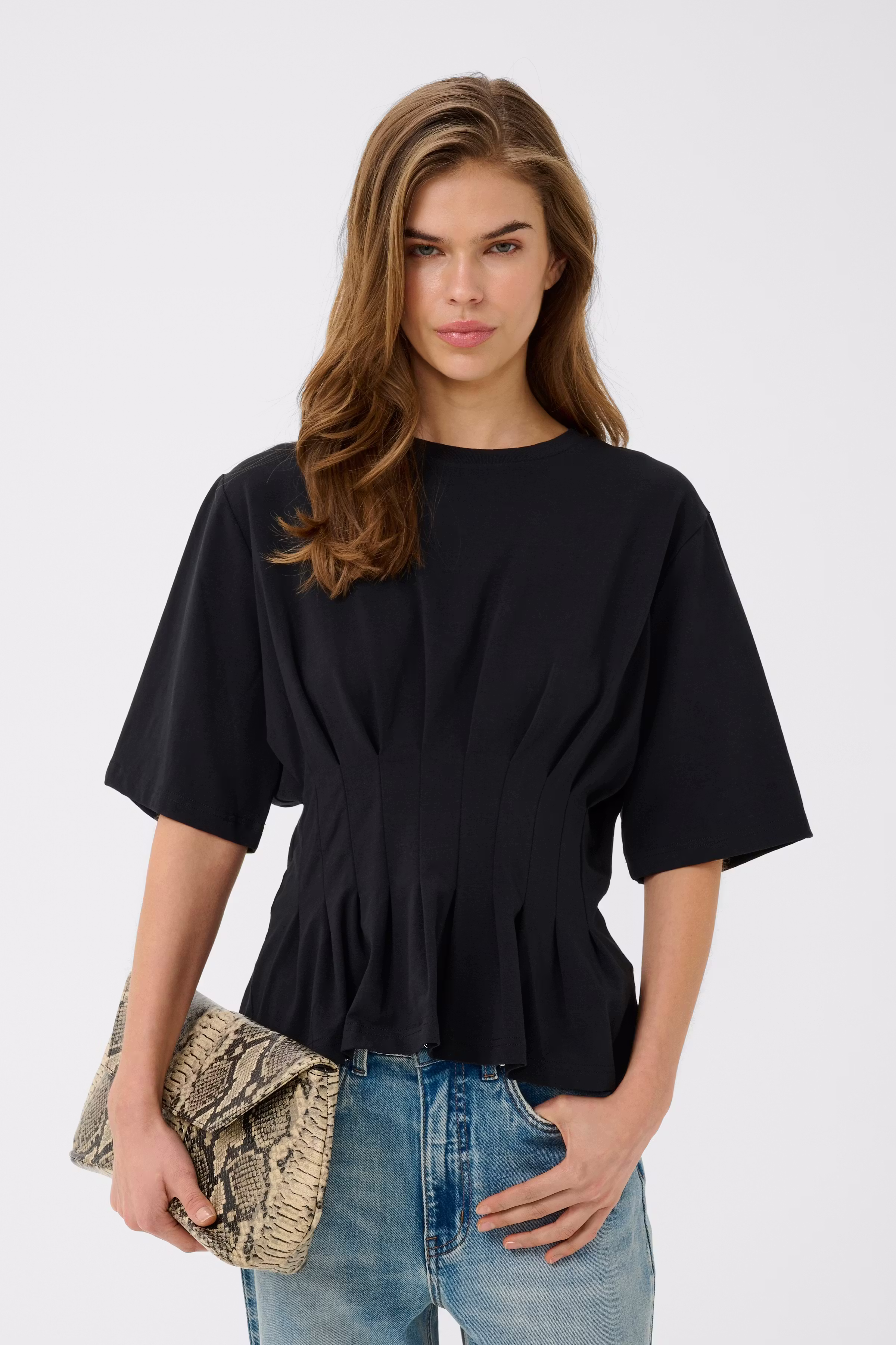 GZinez T-shirt LOOKBOOK FRONT 10910147-100017