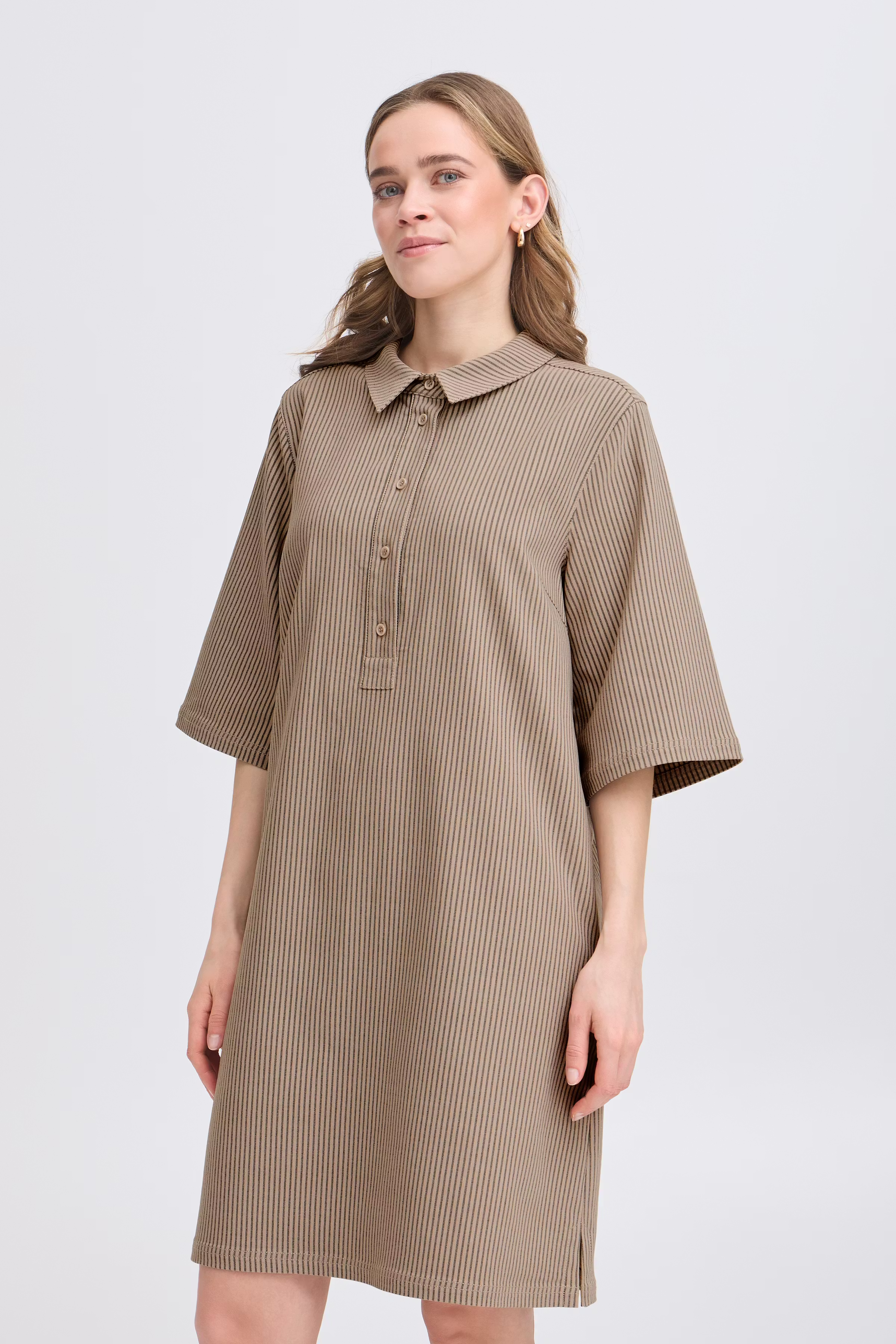 FRENA Kjole LOOKBOOK FRONT 20615753-205244