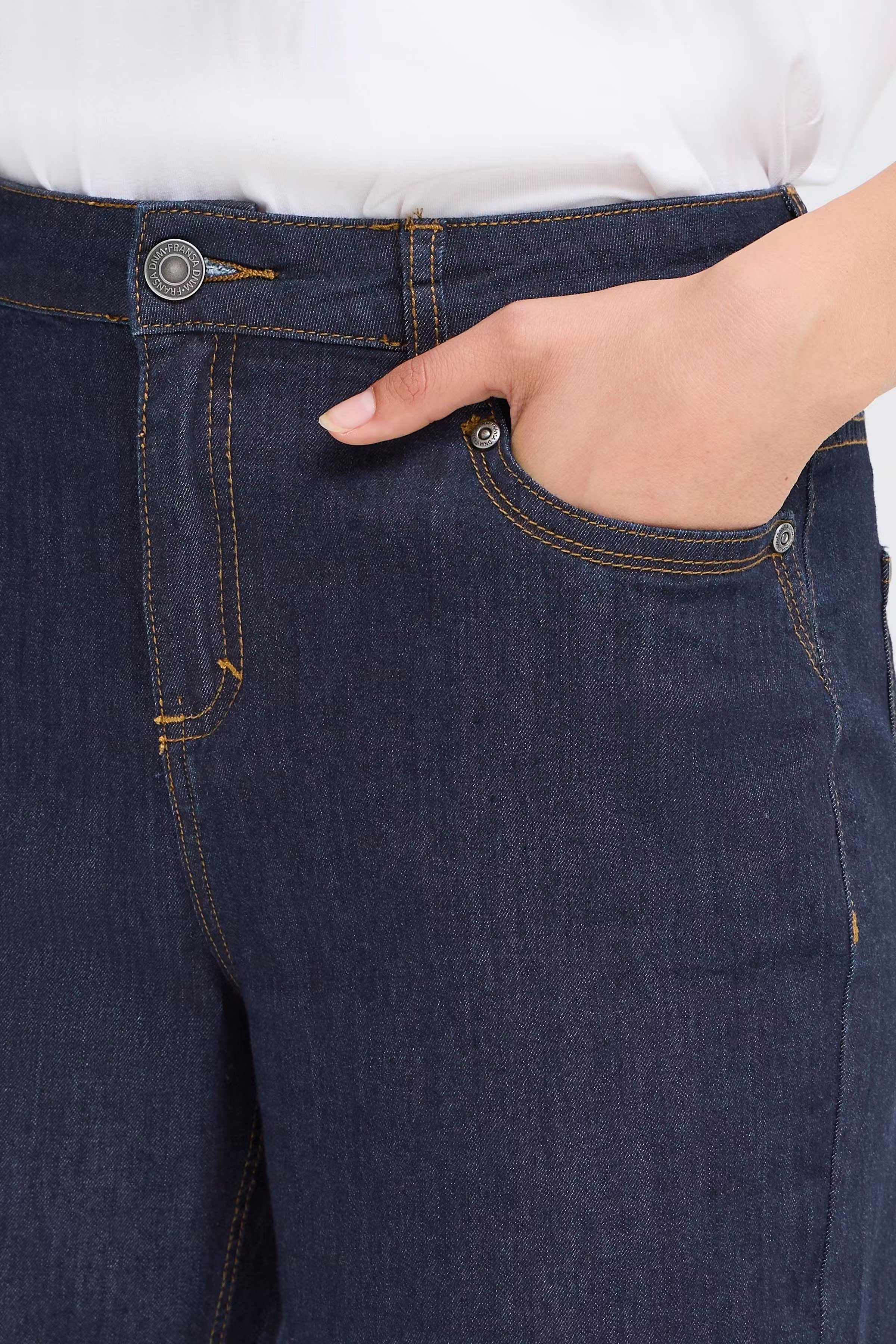 FRCHICAGO Jeans LOOKBOOK DETAIL 20616418-202717