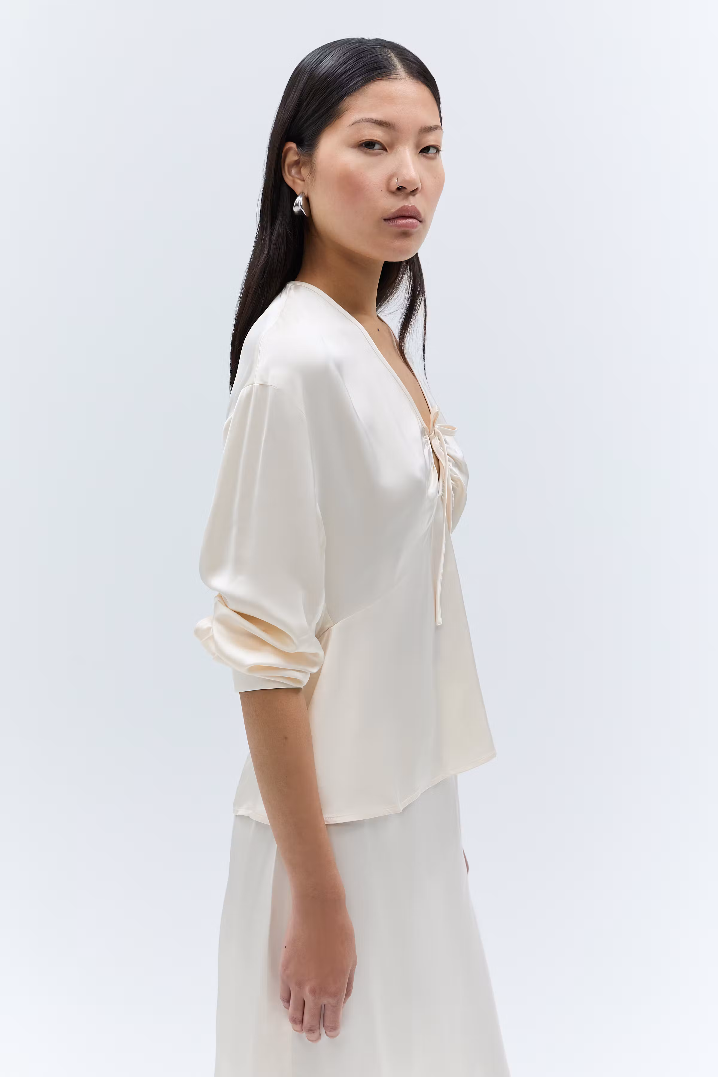 IOEvaluna Blouse LOOKBOOK FRONT 30600008-WH011