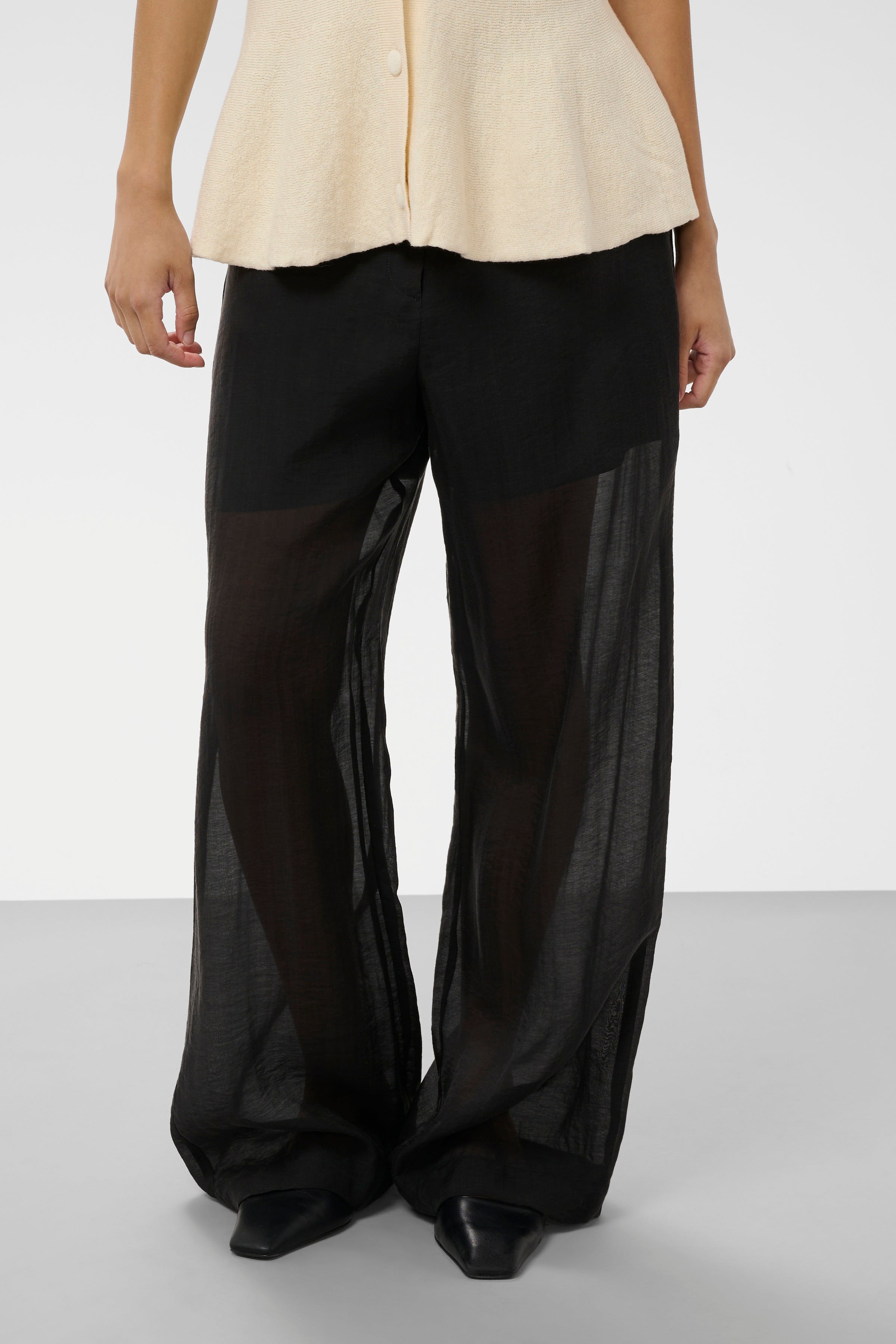 SLDimitra Trousers LOOKBOOK FRONT 30409375-194008