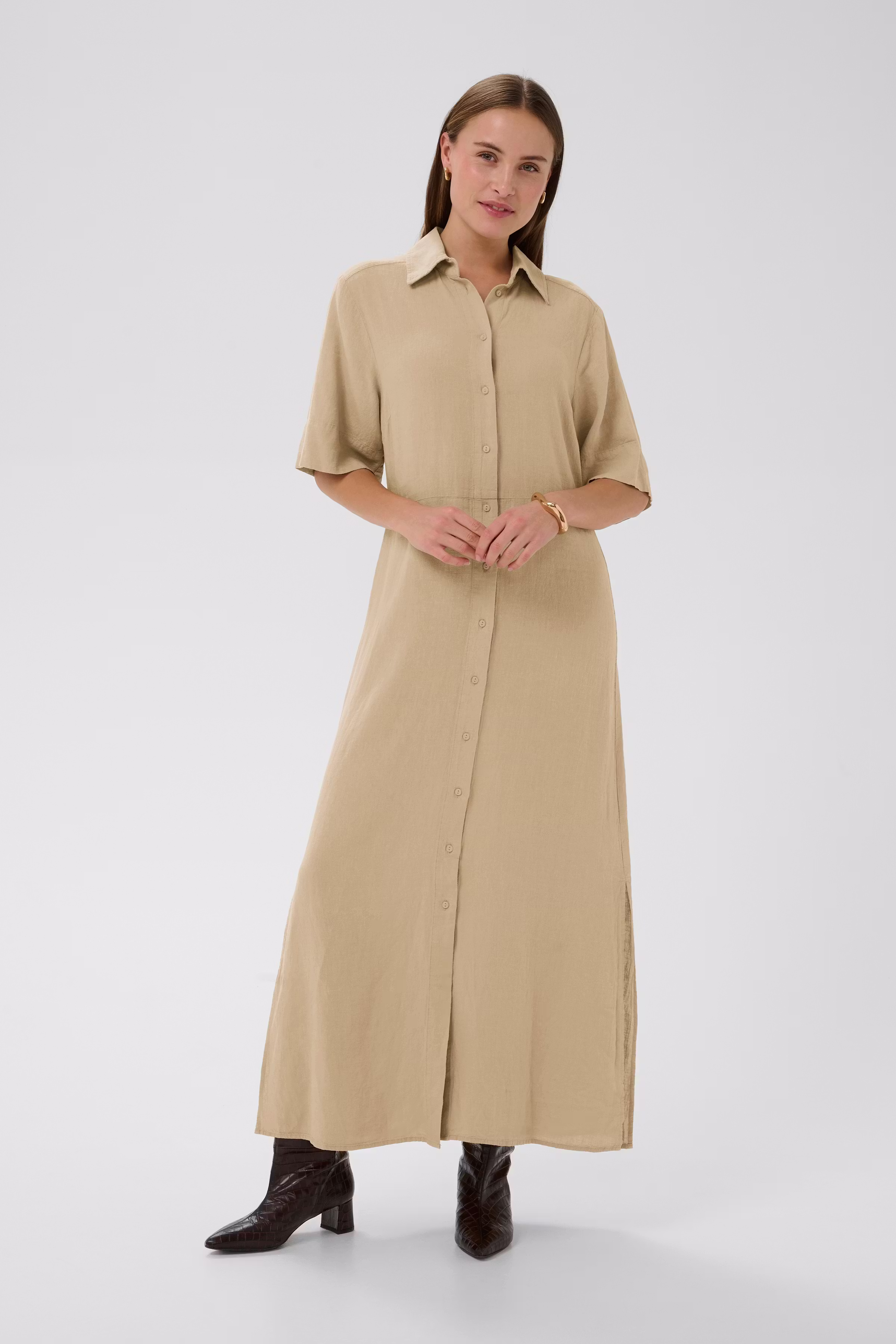 SLAria Kjole LOOKBOOK FRONT 30409139-151307