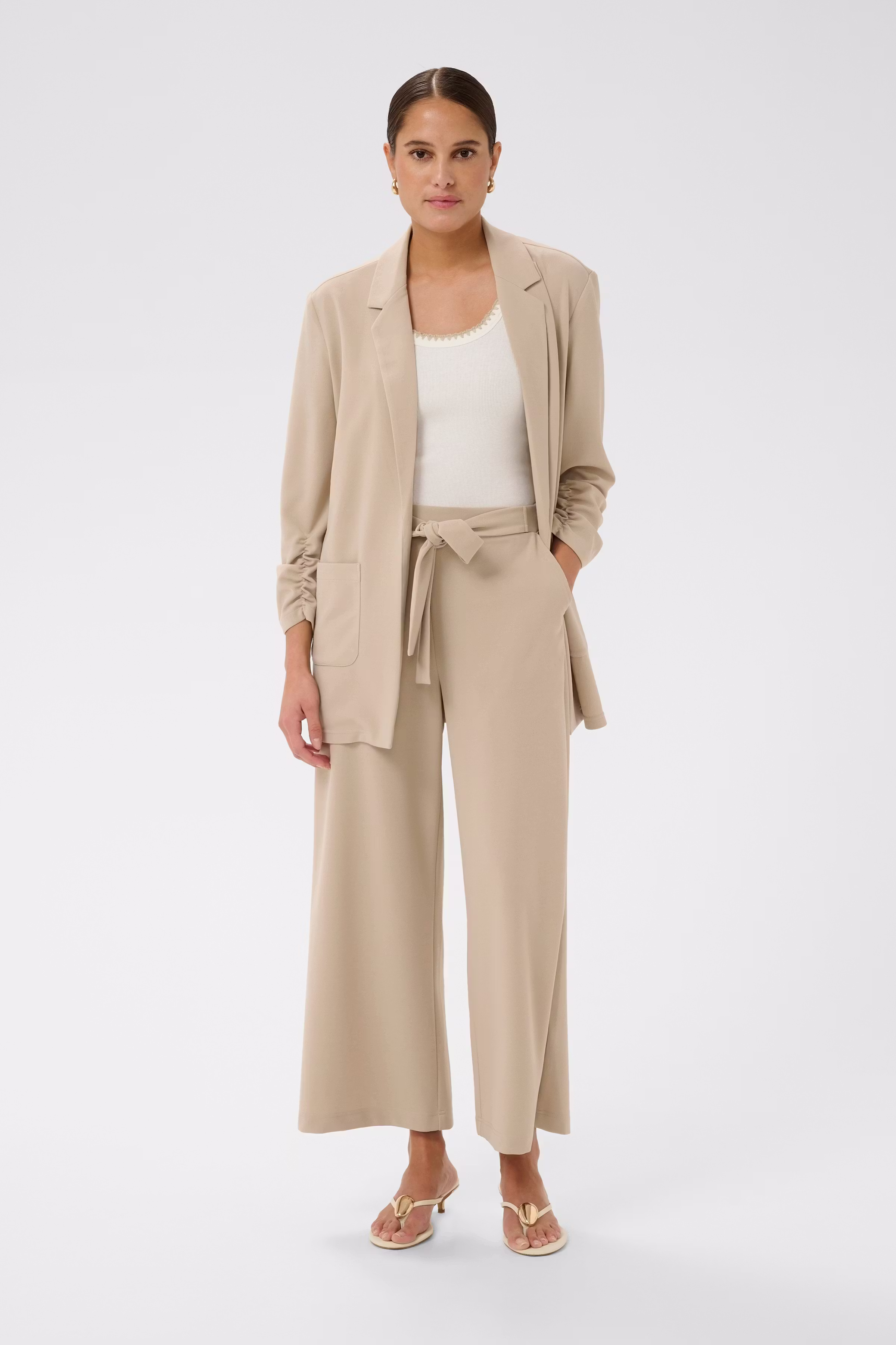 KAphoebe Hose LOOKBOOK FRONT 10511244-151305