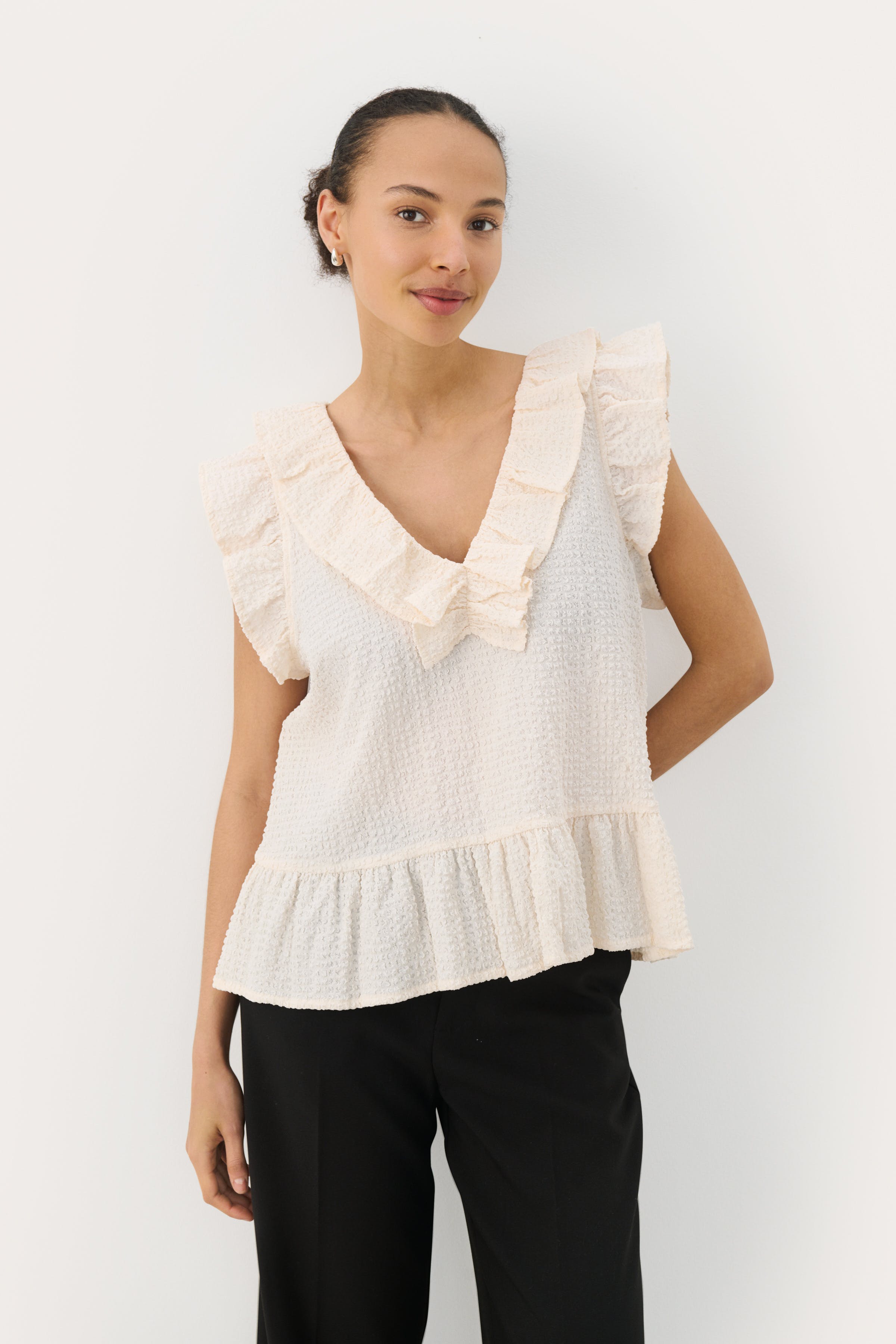 TrojaPW Top LOOKBOOK FRONT 30309828-120601