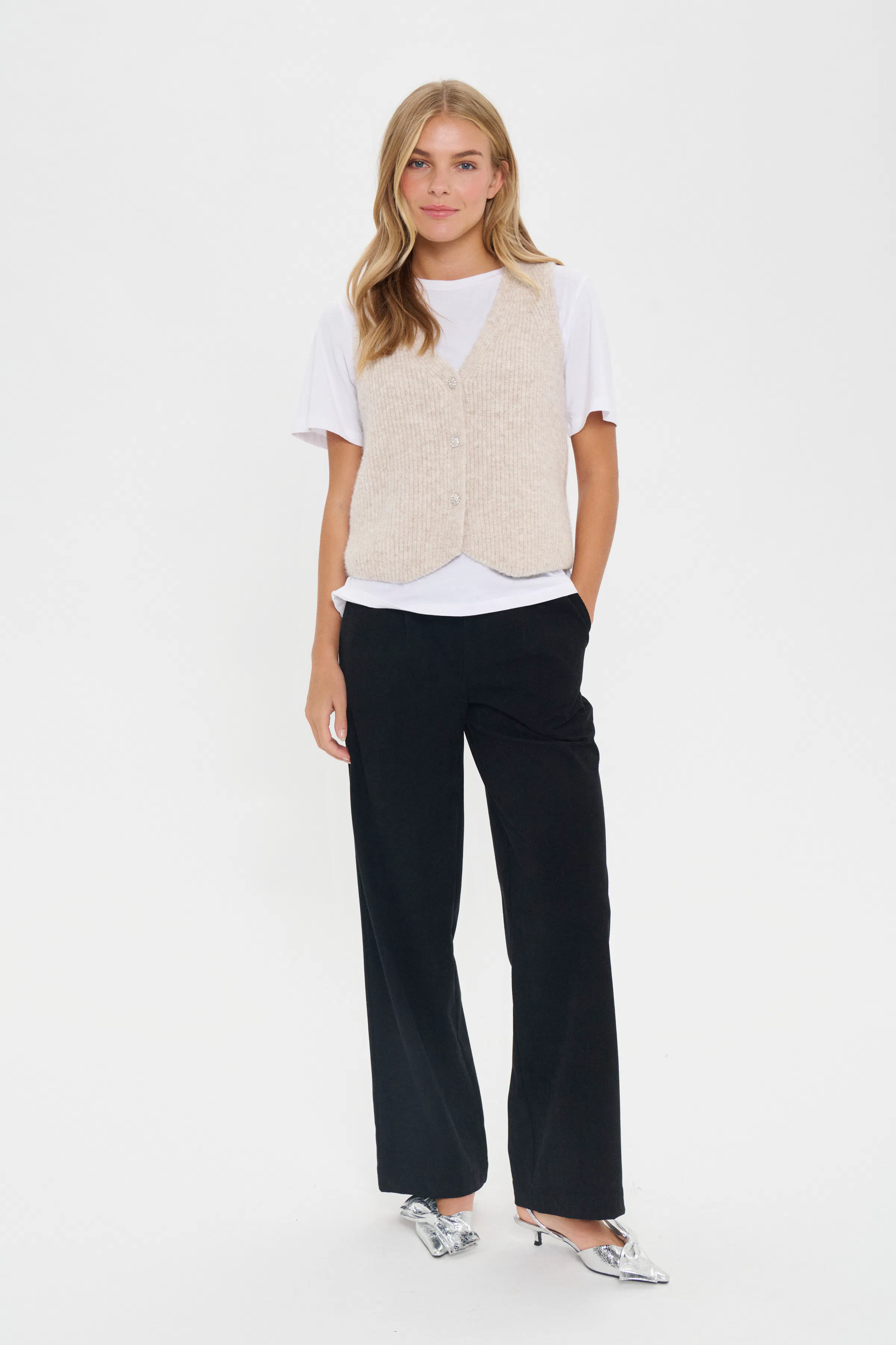 XenyaSZ Weste LOOKBOOK FRONT 30513257-1338011