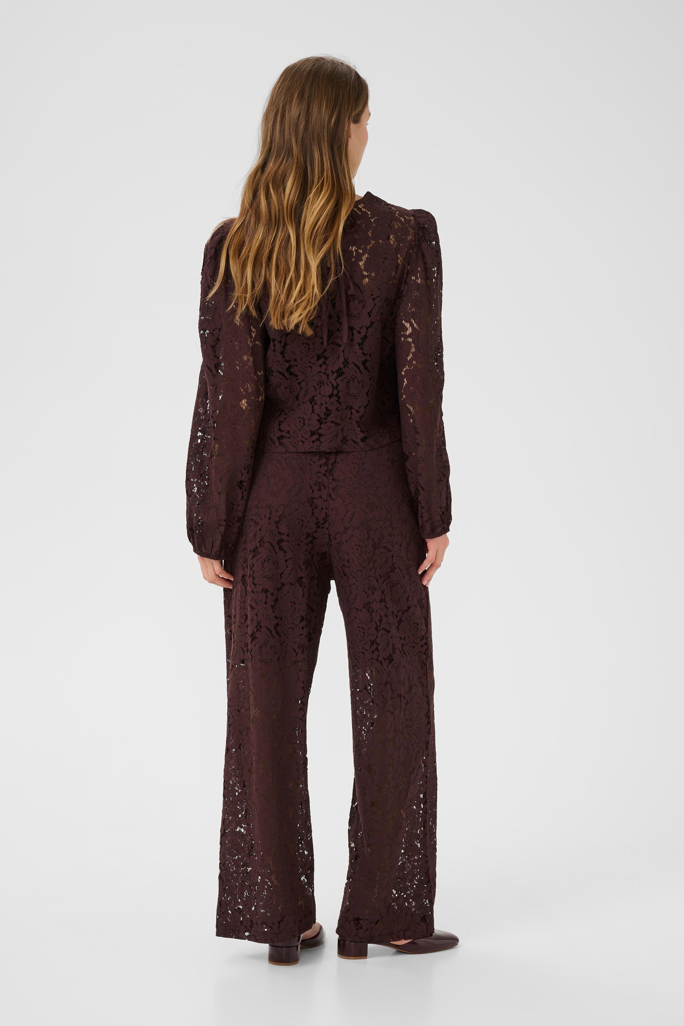 KAnomi Spitzenbluse LOOKBOOK BACK 10509158-191619