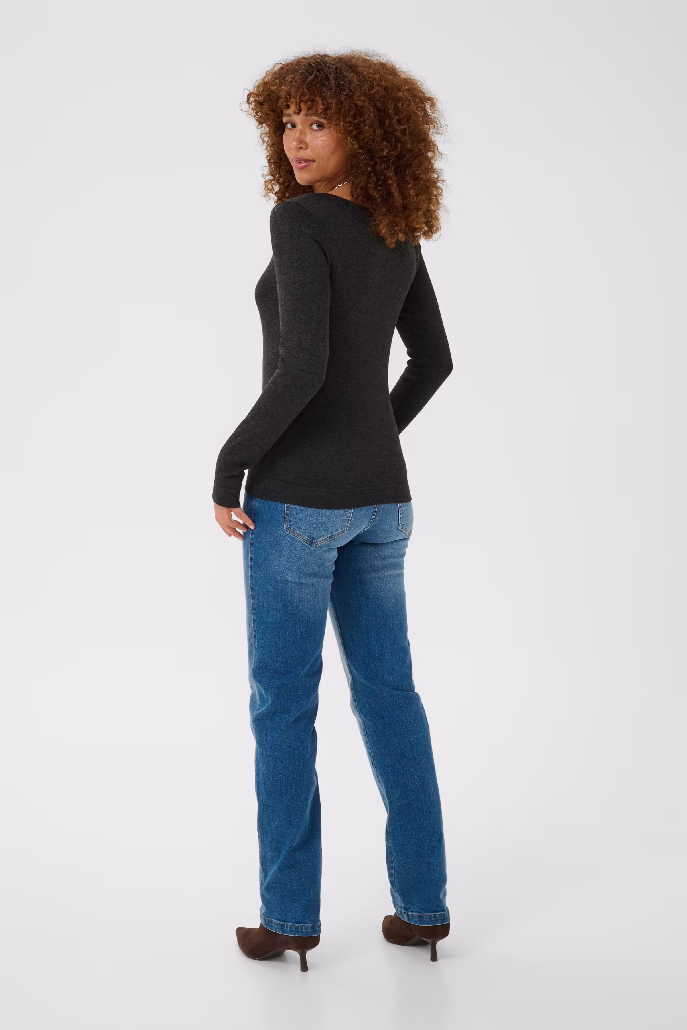 KAlizza Pullover LOOKBOOK BACK 10510844-100125