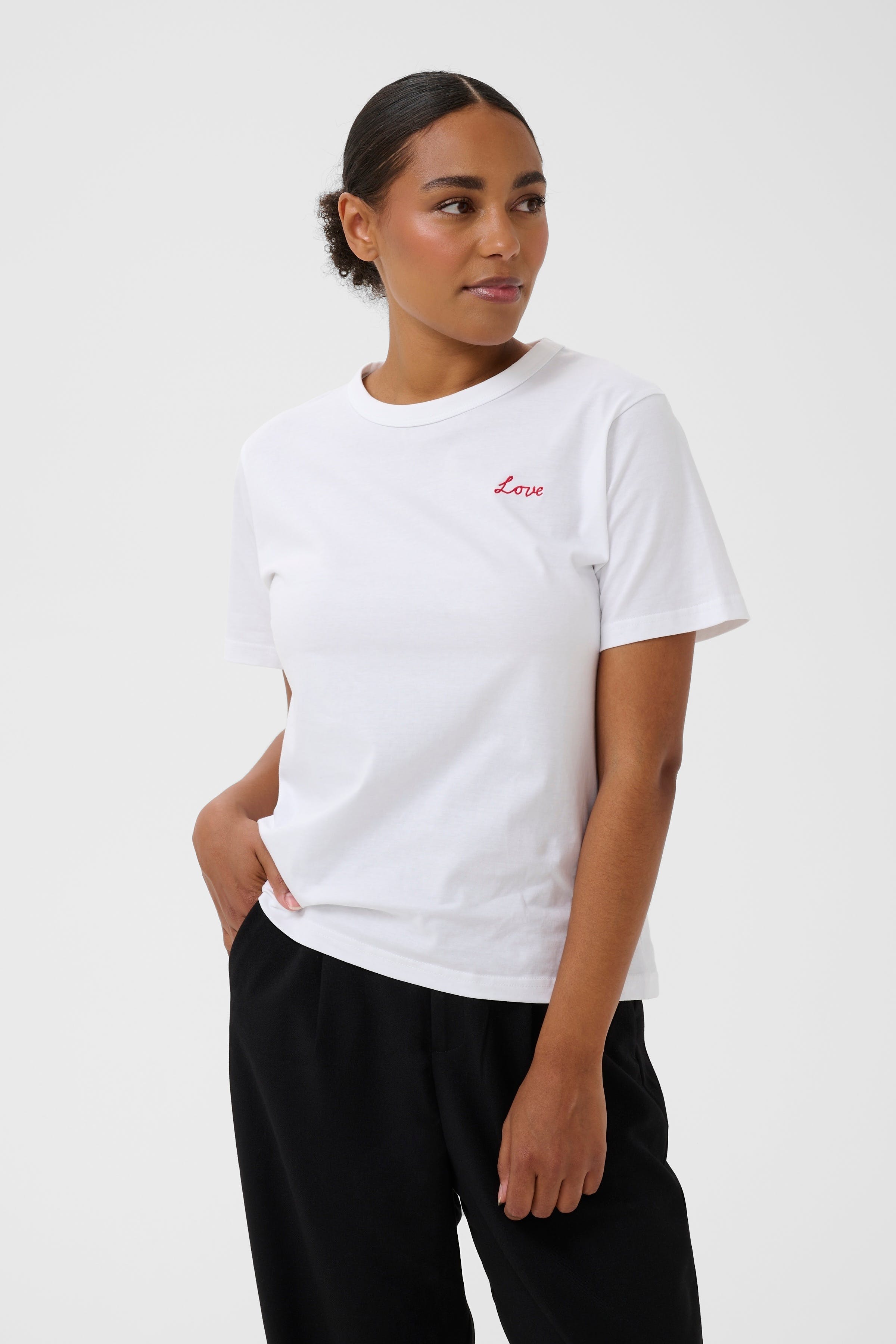 KAesme T-shirt LOOKBOOK FRONT 10511906-110601