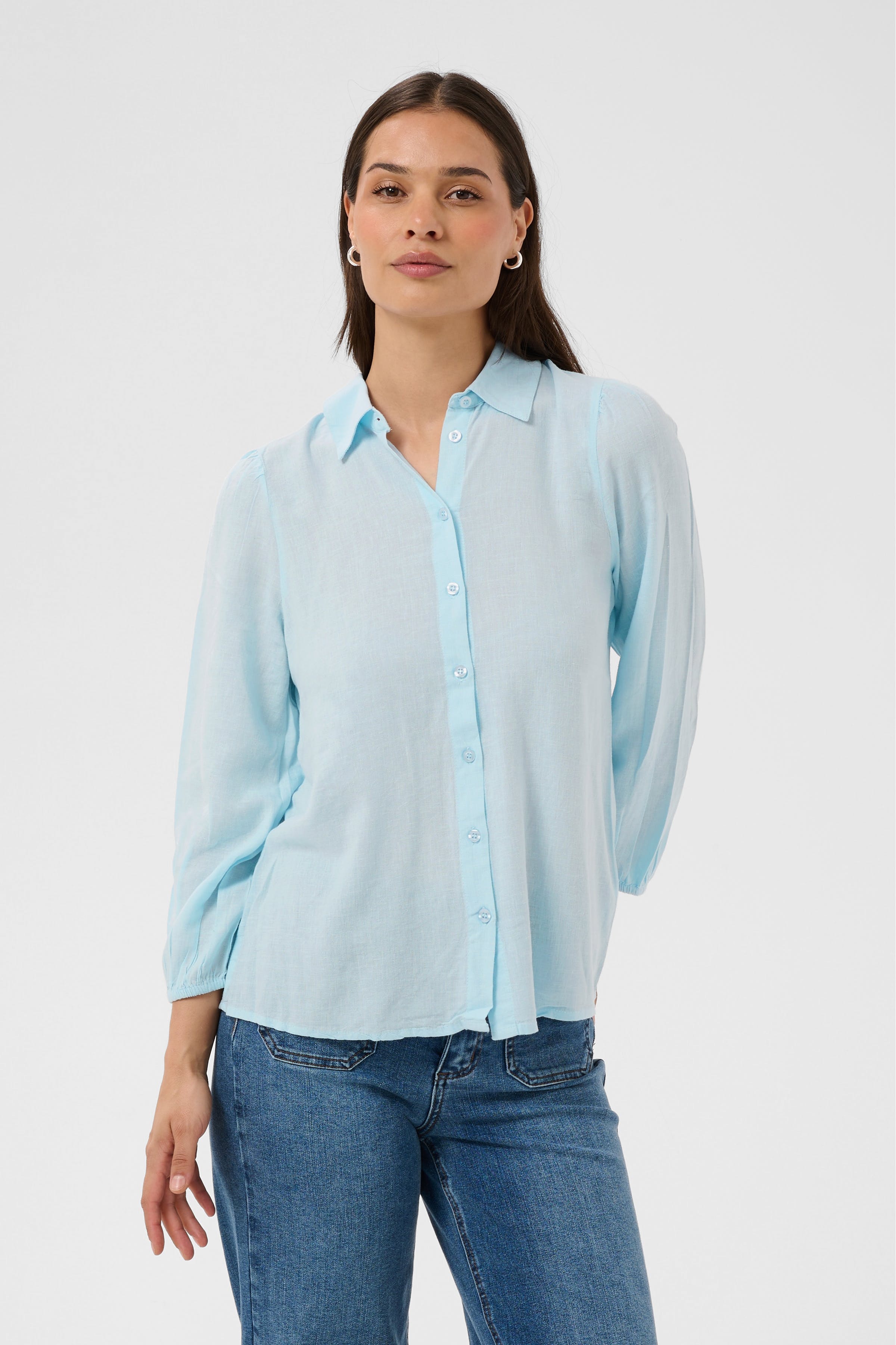 KAmilia Linen Shirt LOOKBOOK FRONT 10511458-144005