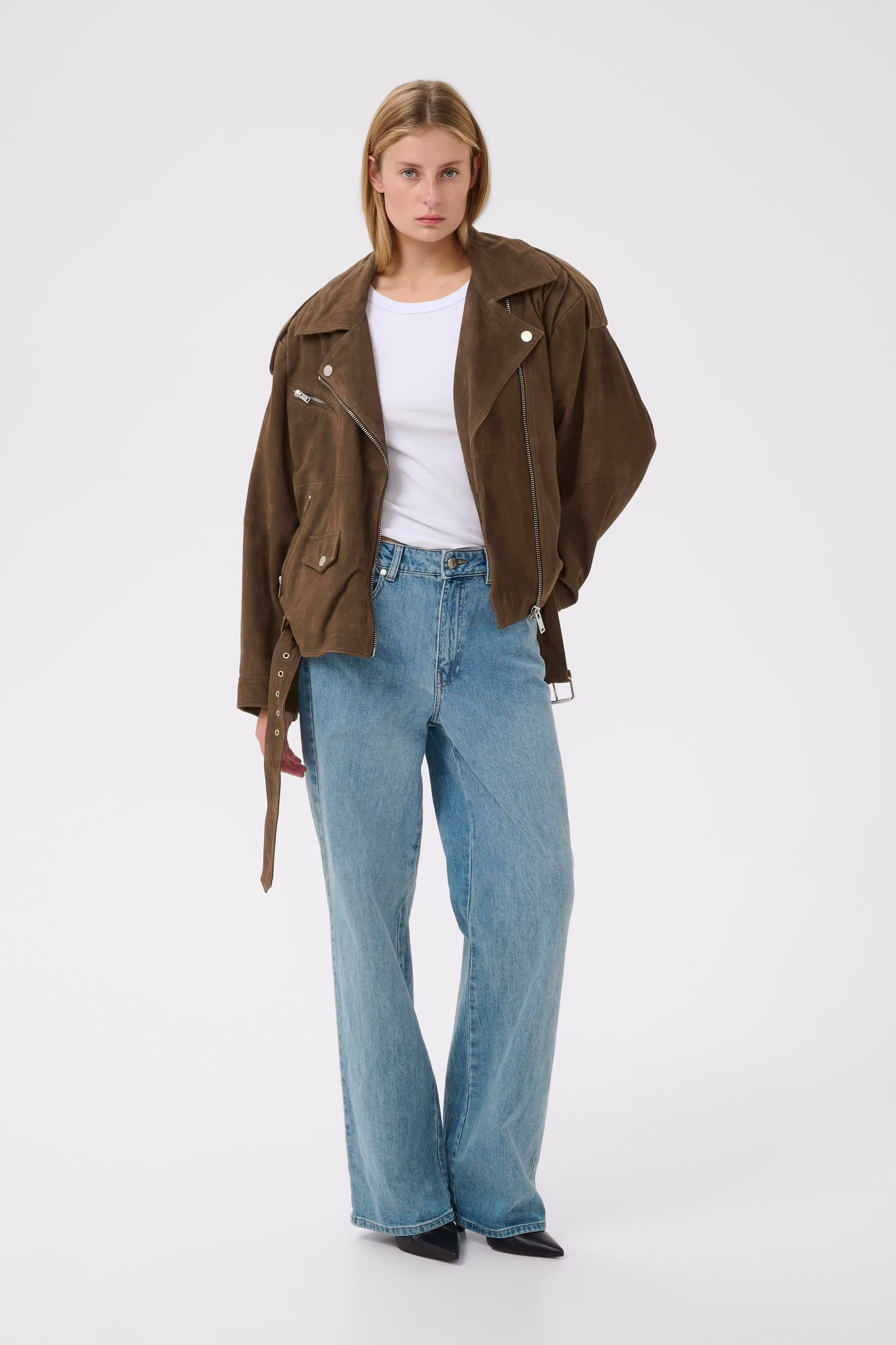 GZvida Mockajacka LOOKBOOK FRONT 10911118-191119