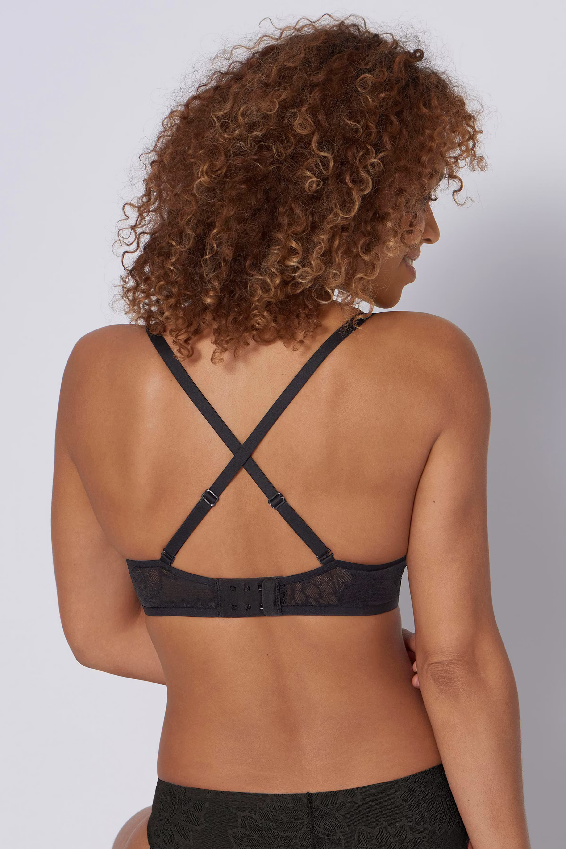 FitSmart BH LOOKBOOK DETAIL 40500095-T0004