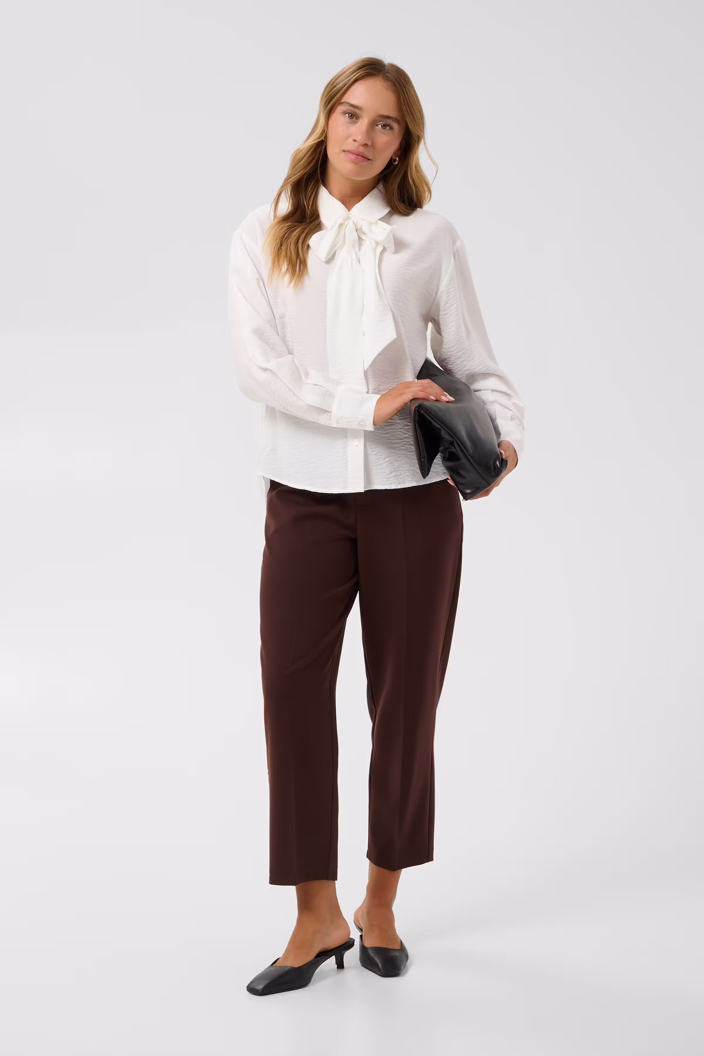 KAgilda Hemd LOOKBOOK FRONT 10512233-110602